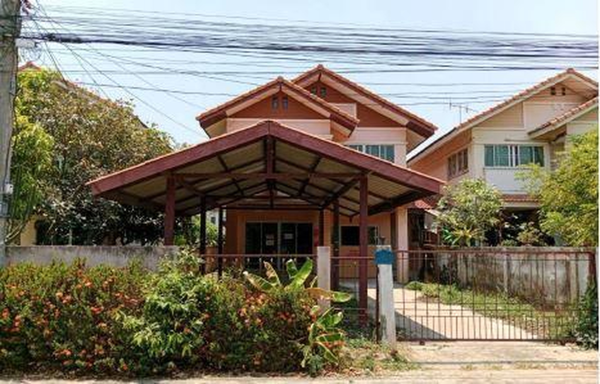 ทรัพย์สถาบันโดย GHB บ้านแฝด ลำลูกกา ปทุมธานี