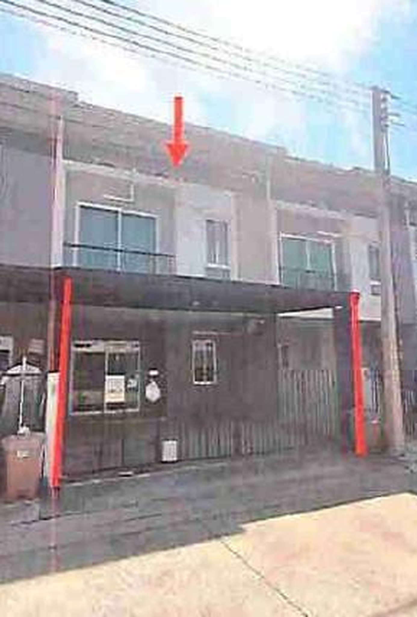 ทรัพย์สถาบันโดย GHB ทาวน์เฮาส์ ฟลอเร่ สามพราน นครปฐม