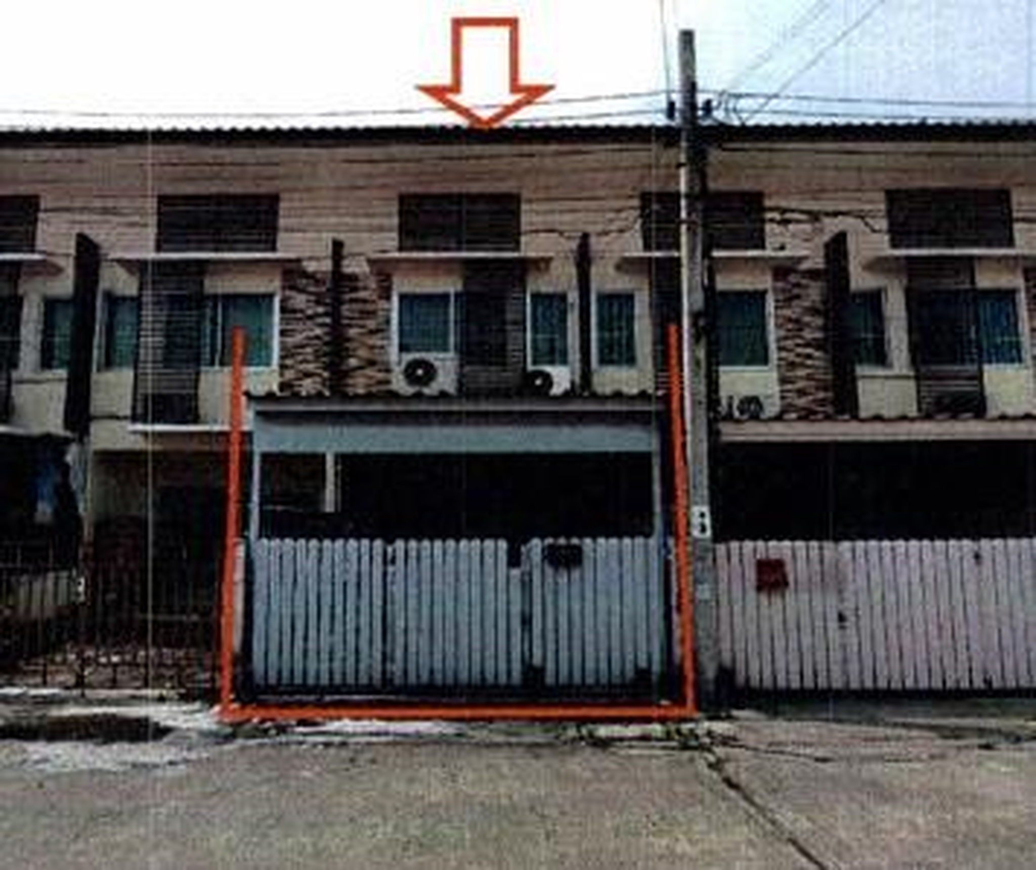 ทรัพย์สถาบันโดย GHB ทาวน์เฮาส์ บางบัวทอง นนทบุรี
