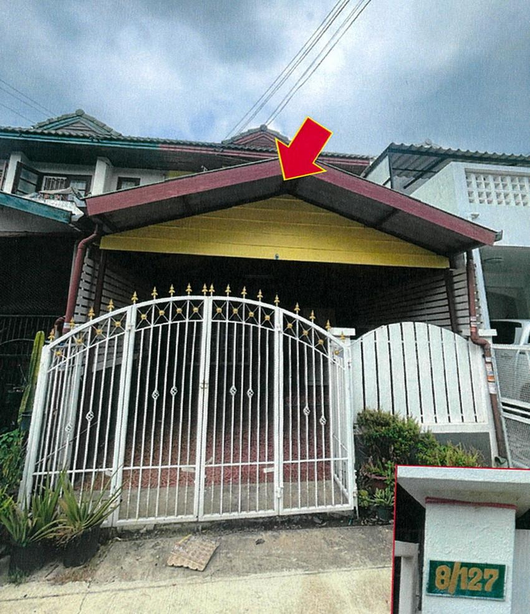 ทรัพย์สถาบันโดย GHB ทาวน์เฮาส์ บางบัวทอง นนทบุรี