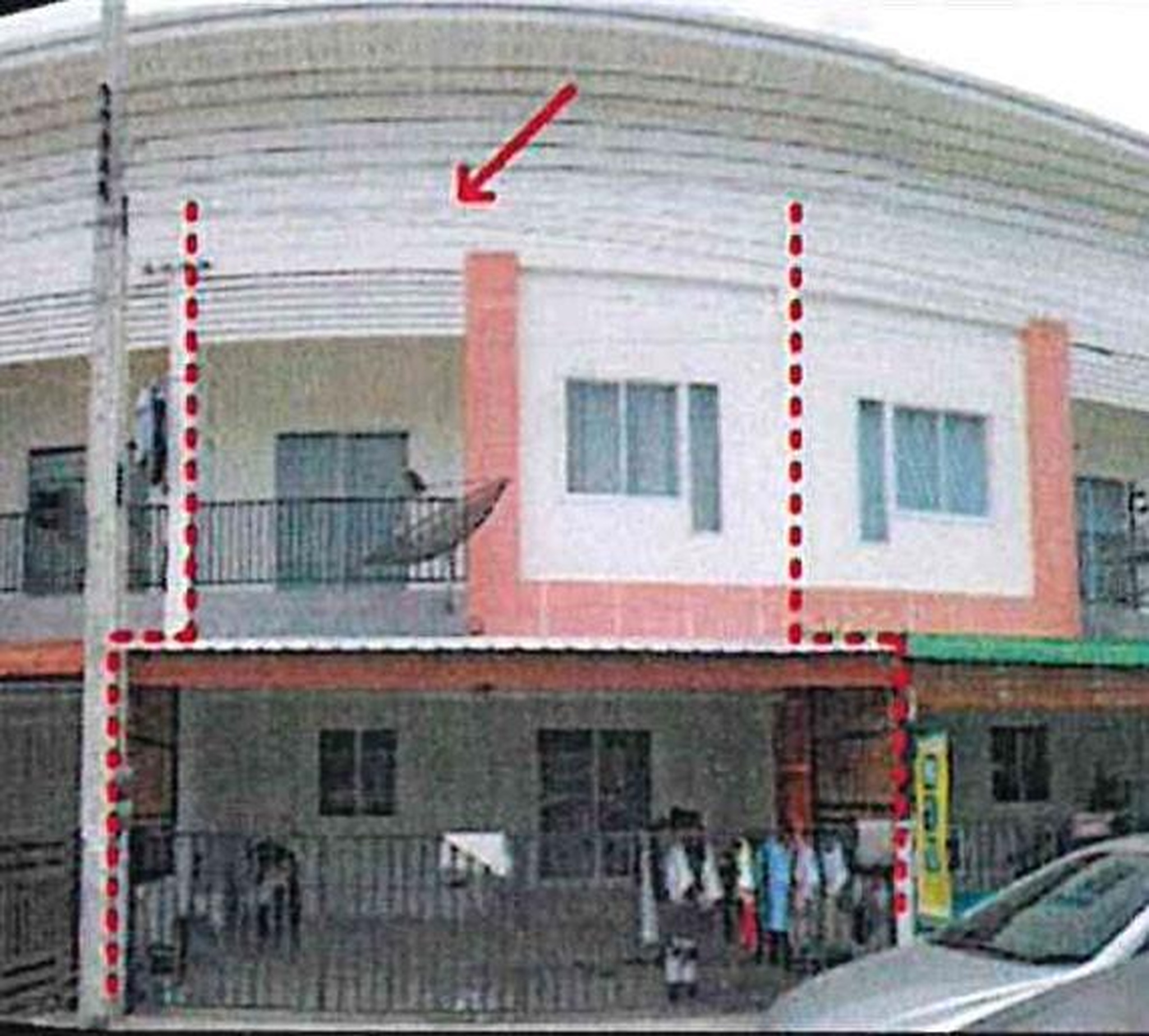 ทรัพย์สถาบันโดย GHB ทาวน์เฮาส์ ปลวกแดง ระยอง