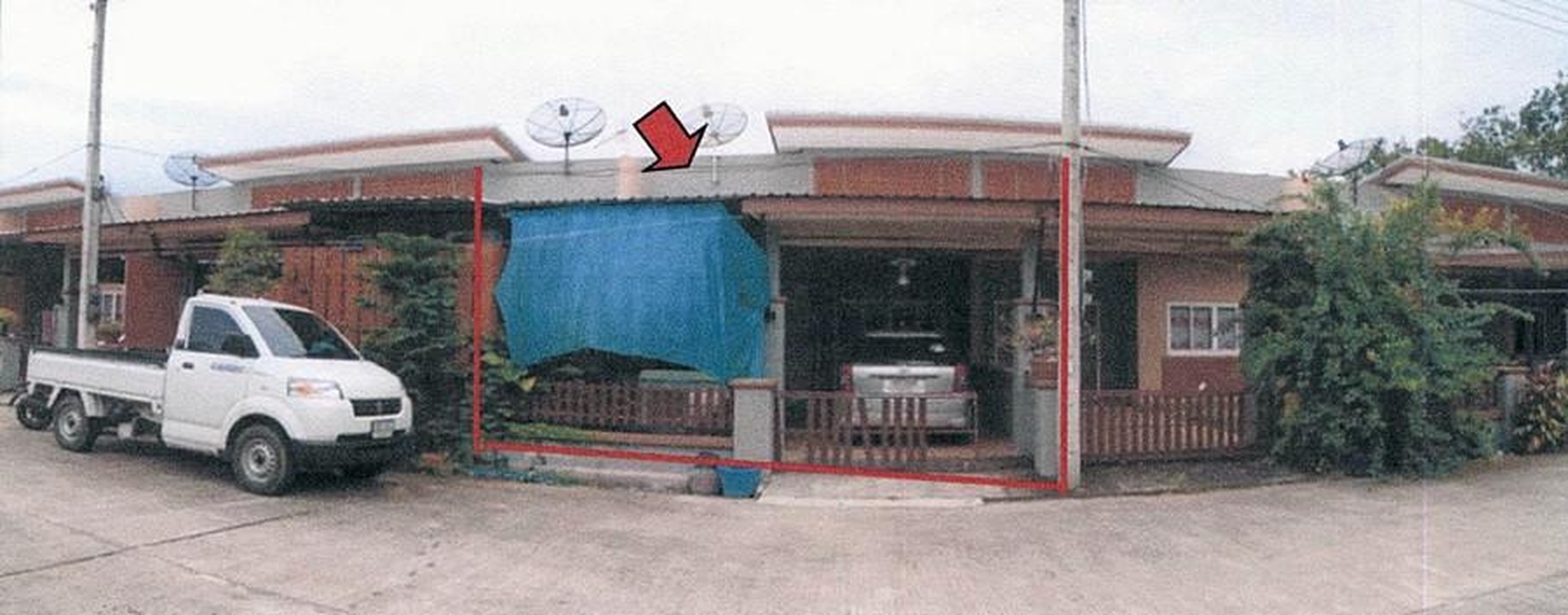ทรัพย์สถาบันโดย GHB ทาวน์เฮาส์ บ้านในเมืองใหม่