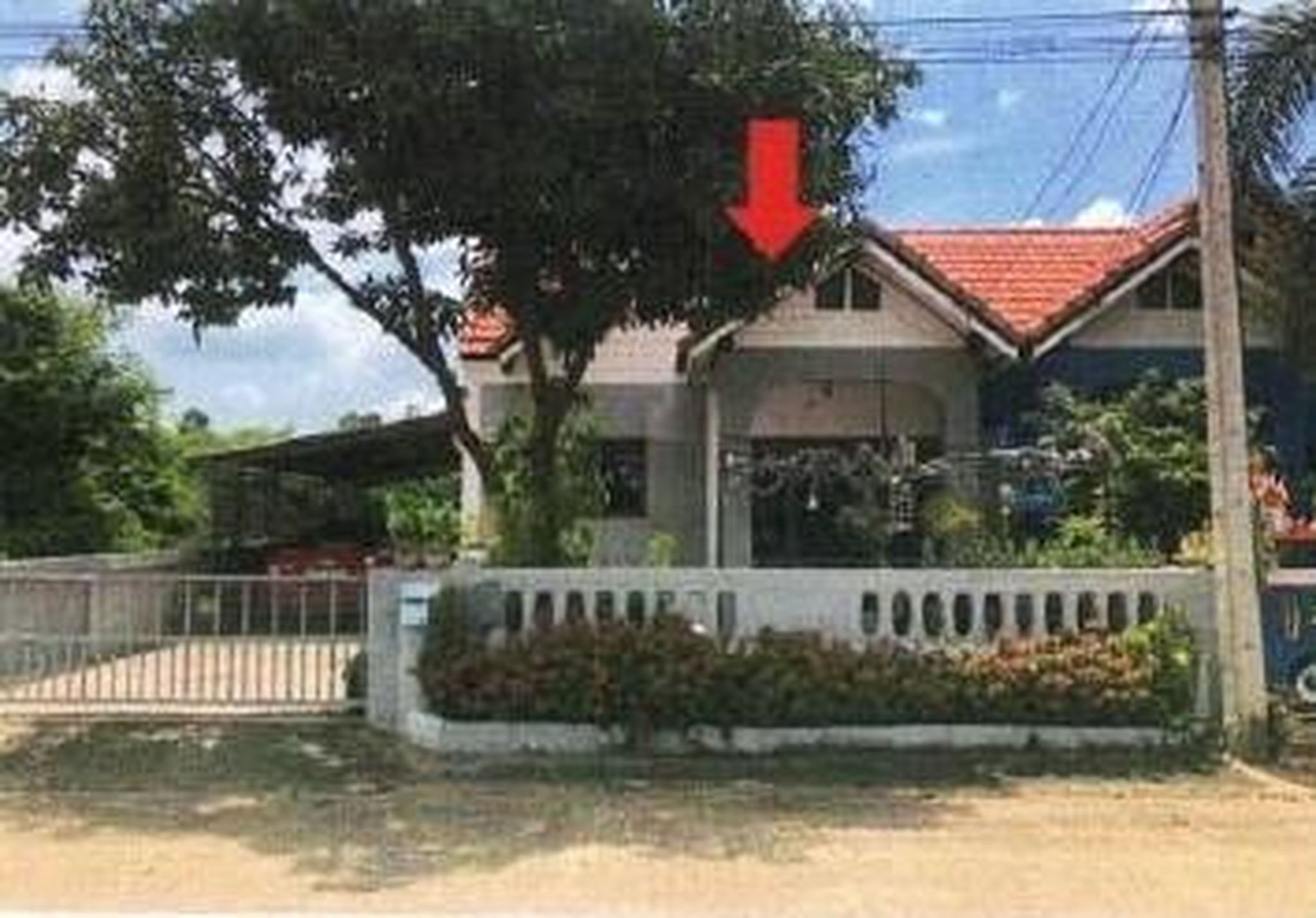 ทรัพย์สถาบันโดย GHB บ้านแฝด พัฒนานิคม ลพบุรี