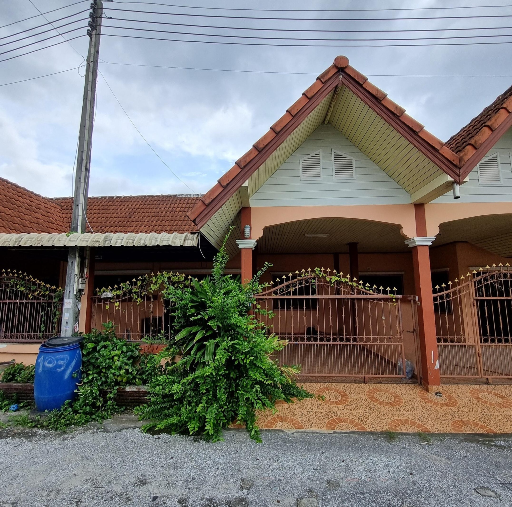 ทรัพย์สถาบันโดย GHB ทาวน์เฮาส์ เมืองระยอง ระยอง