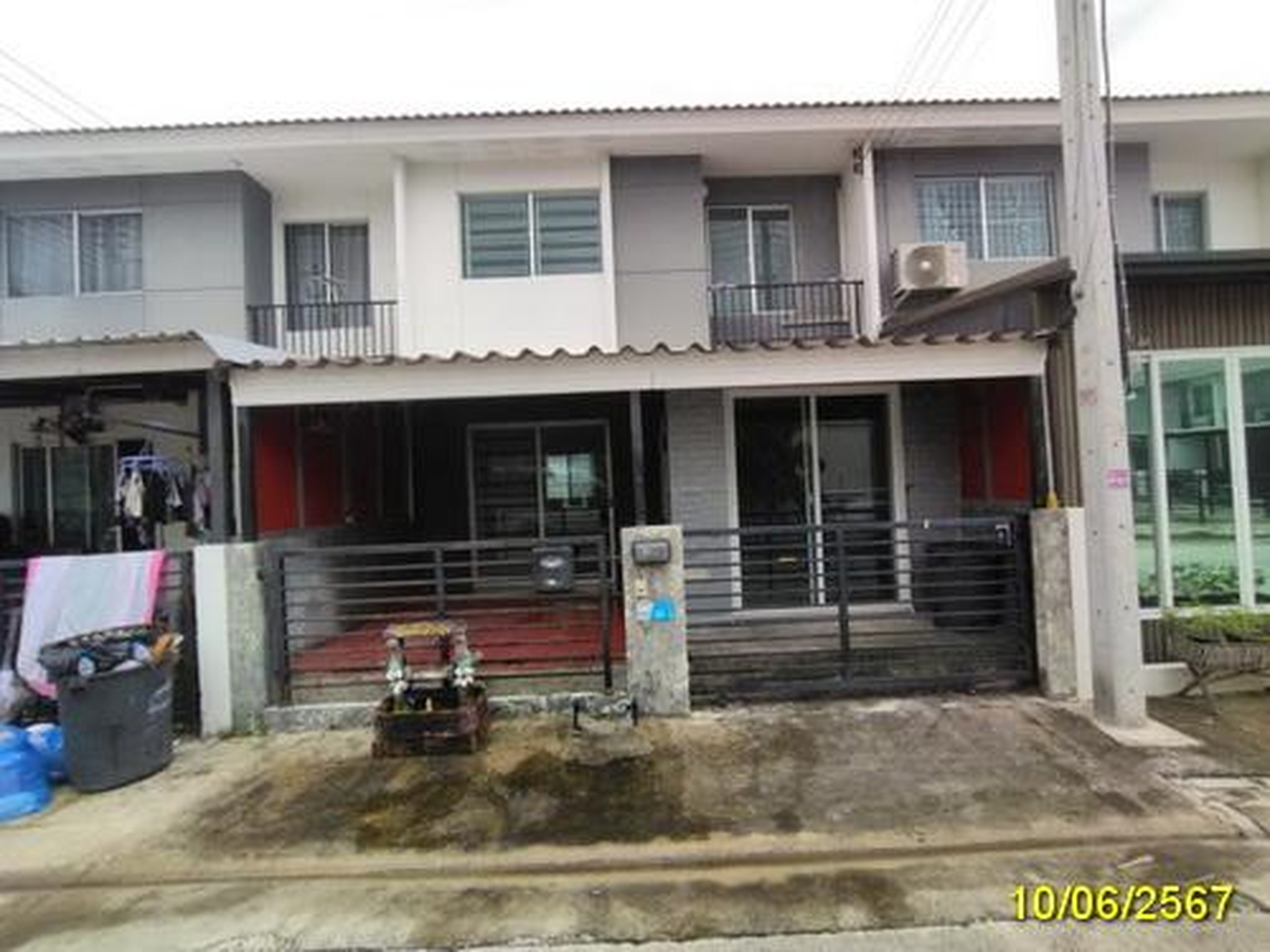 ทรัพย์สถาบันโดย GHB ทาวน์เฮาส์ เมืองปทุมธานี ปทุมธานี