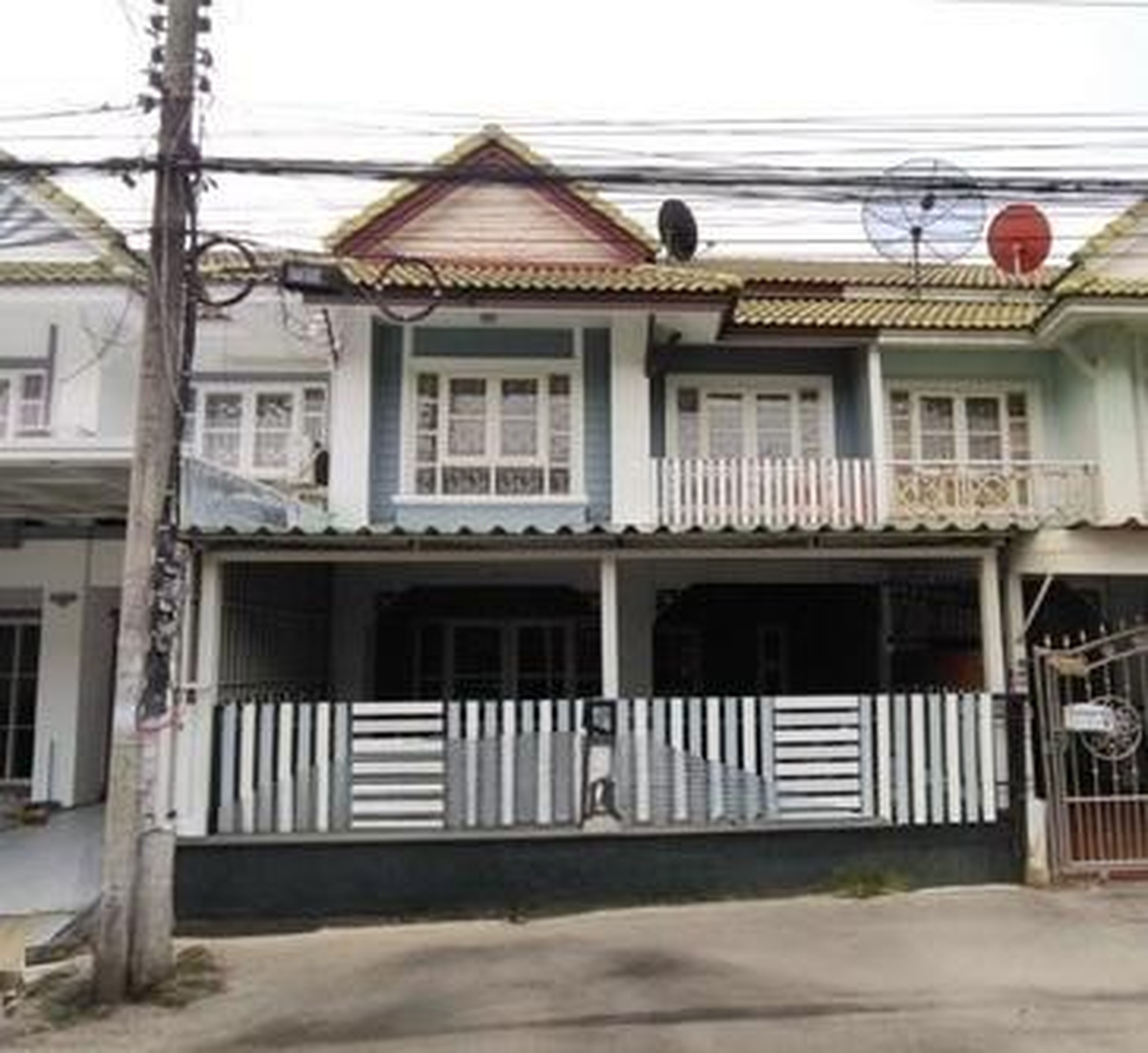 ทรัพย์สถาบันโดย GHB ทาวน์เฮาส์ บ้านพฤกษา 13 คลองสาม (Baan Pruksa 13 Klong Sam)