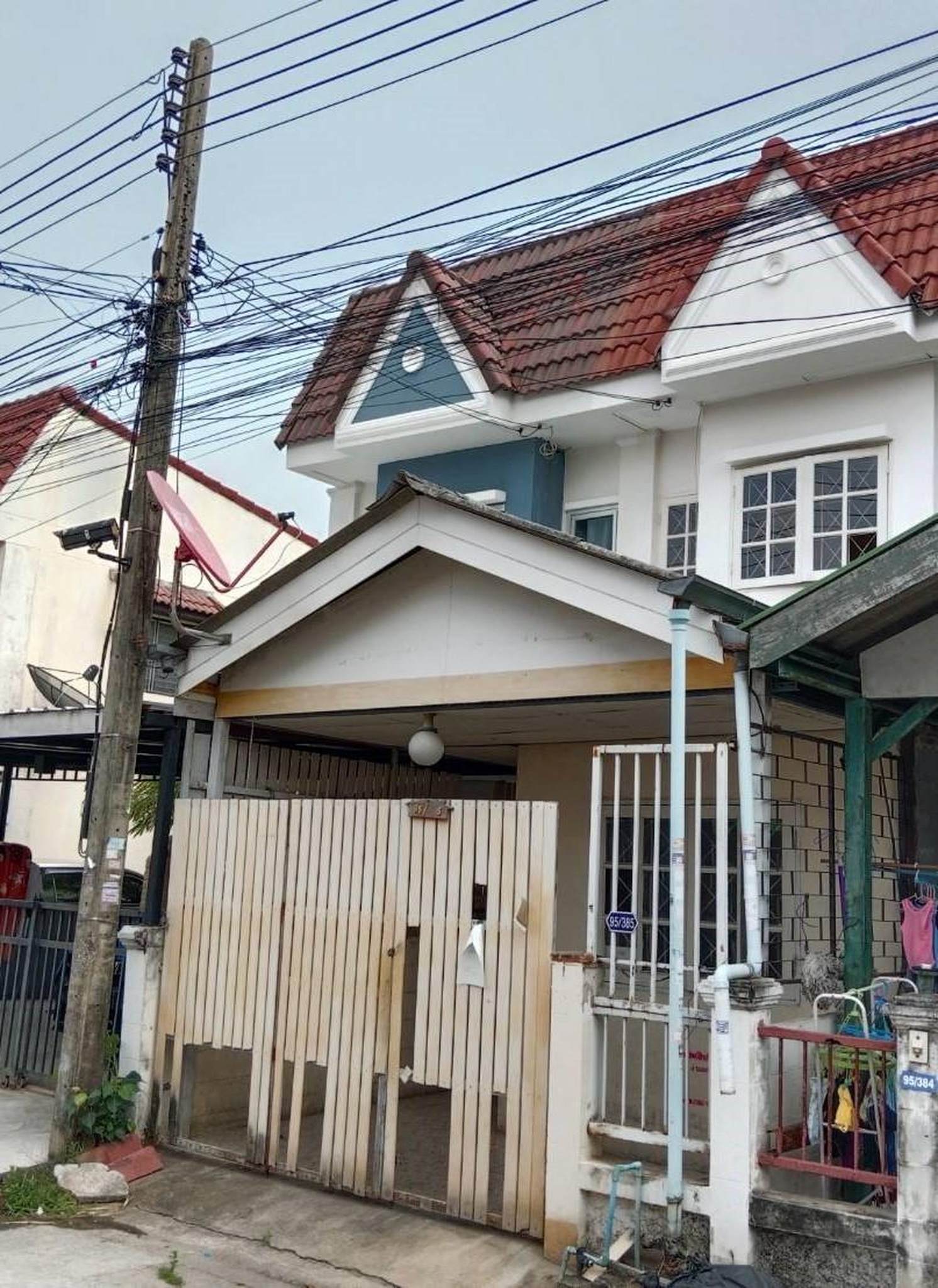 ทรัพย์สถาบันโดย GHB ทาวน์เฮาส์ ลำลูกกา ปทุมธานี