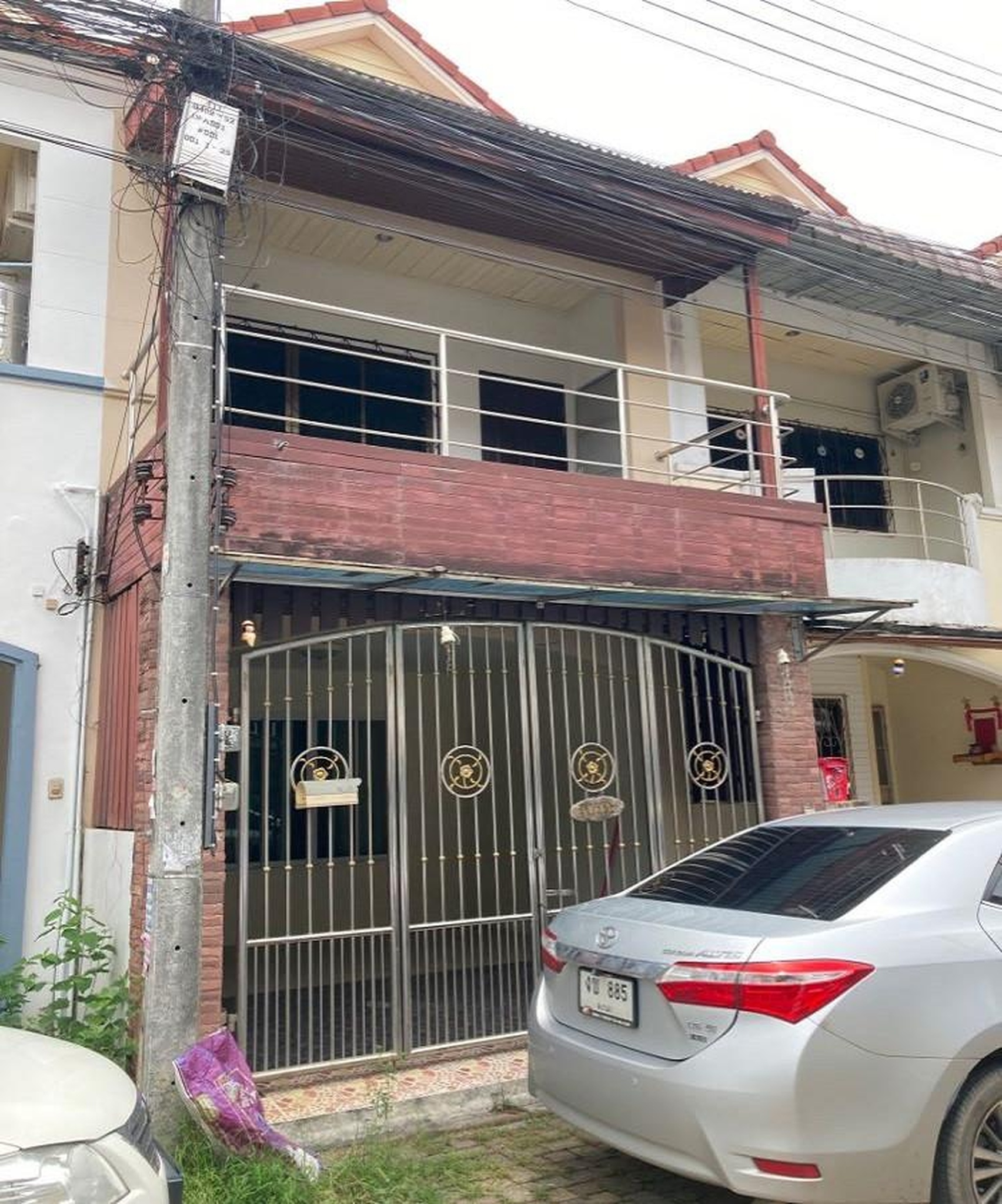 ทรัพย์สถาบันโดย GHB ทาวน์เฮาส์ หาดใหญ่ สงขลา