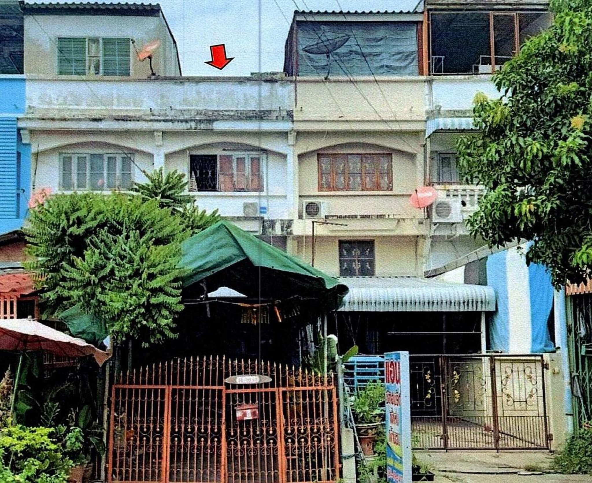 ทรัพย์สถาบันโดย GHB ตึกแถว-อาคารพาณิชย์ บางบัวทอง นนทบุรี