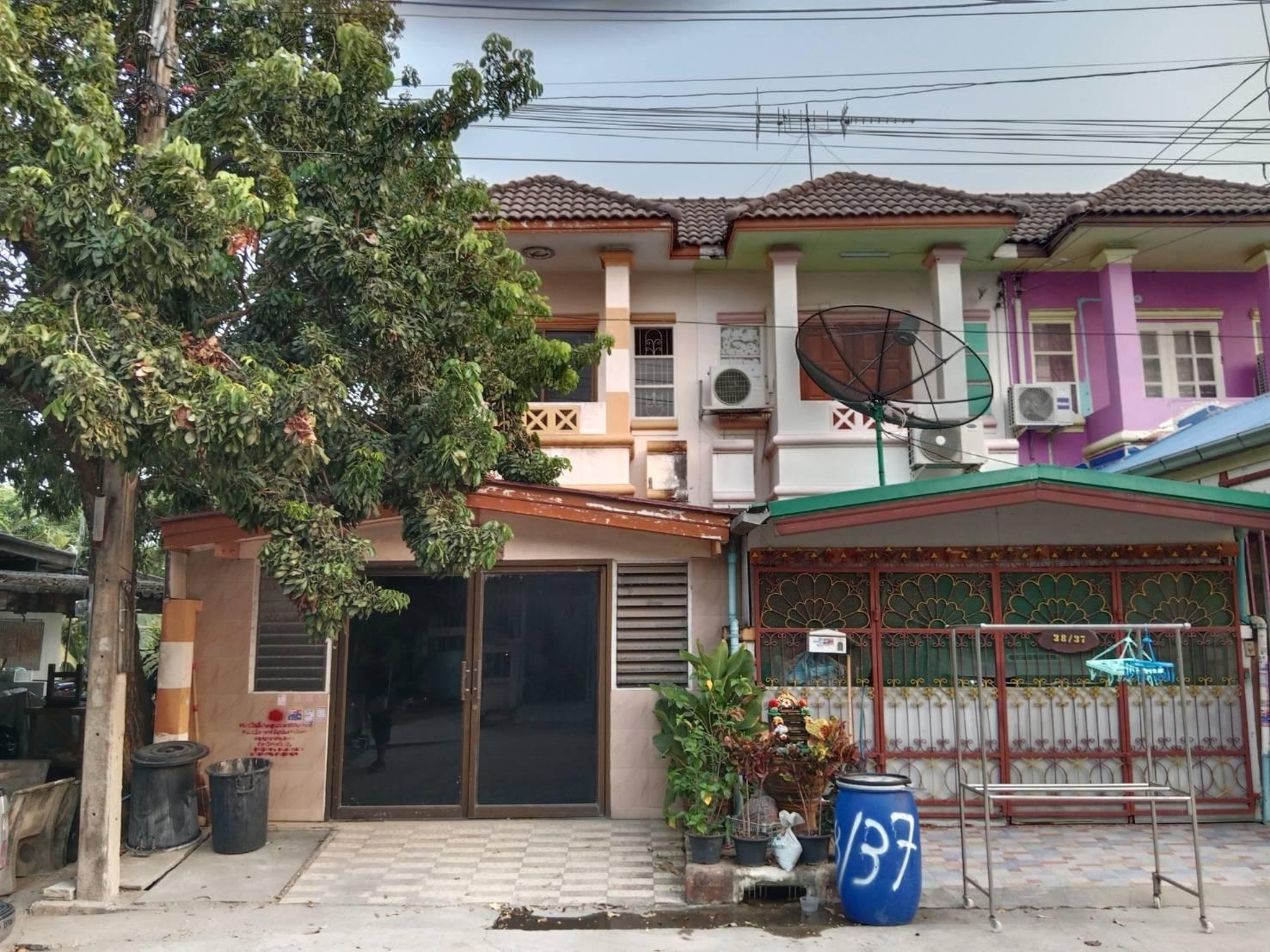 ทรัพย์สถาบันโดย GHB ทาวน์เฮาส์ ลำลูกกา ปทุมธานี