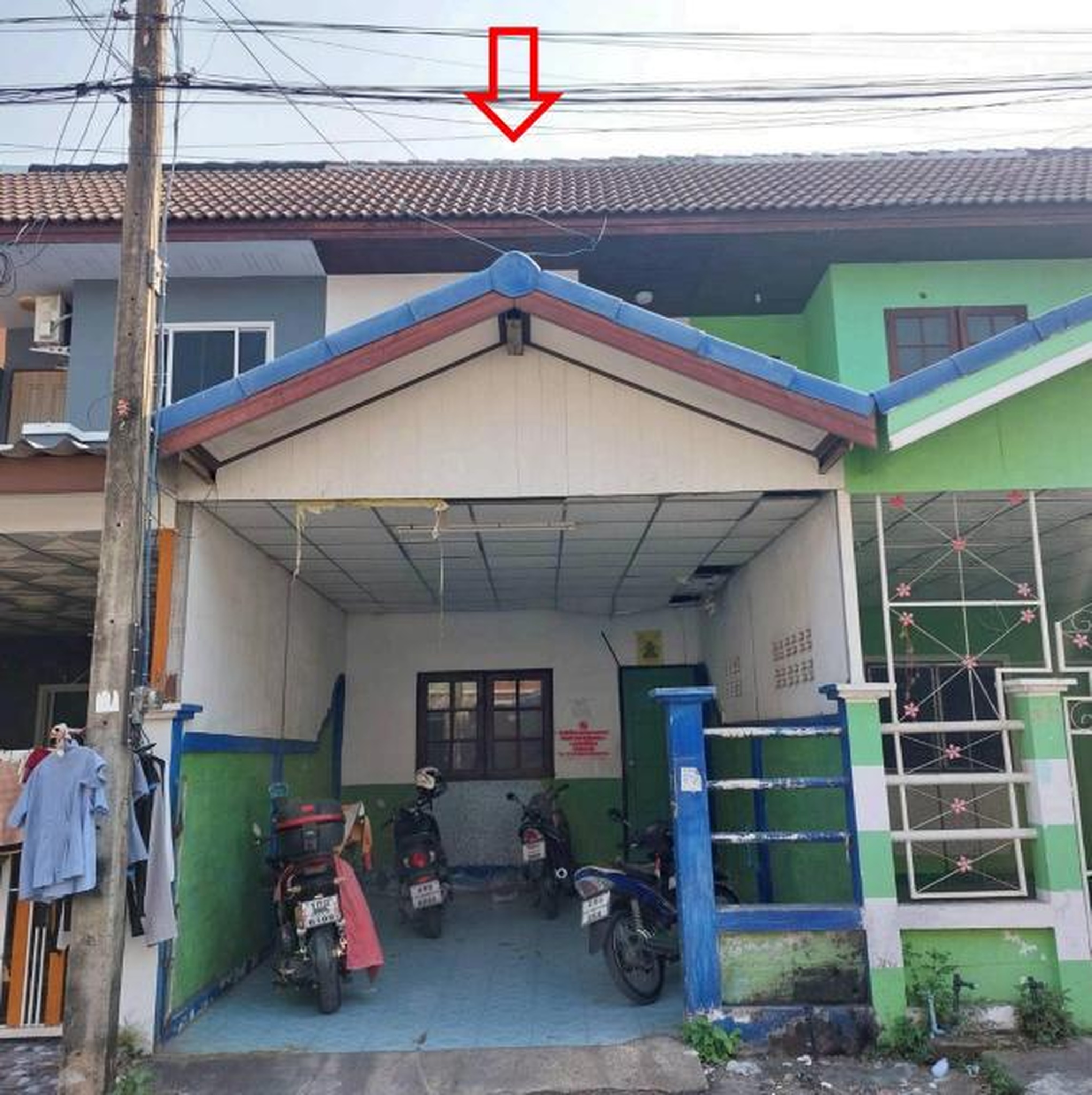 ทรัพย์สถาบันโดย GHB ทาวน์เฮาส์ ฉัตรไพลิน ลาดหลุมแก้ว (Chatrapailin Latlumkaew)