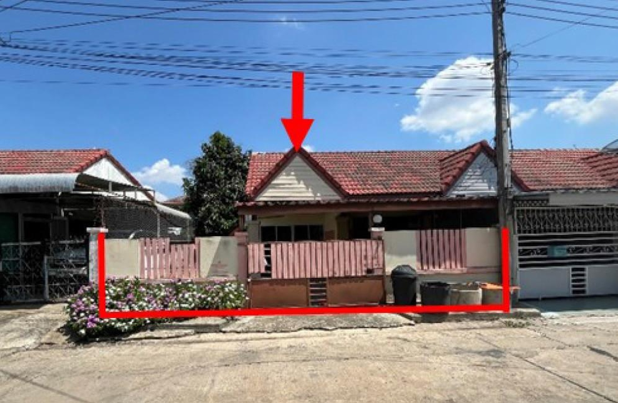 ทรัพย์สถาบันโดย GHB ทาวน์เฮาส์ กรุงไทย