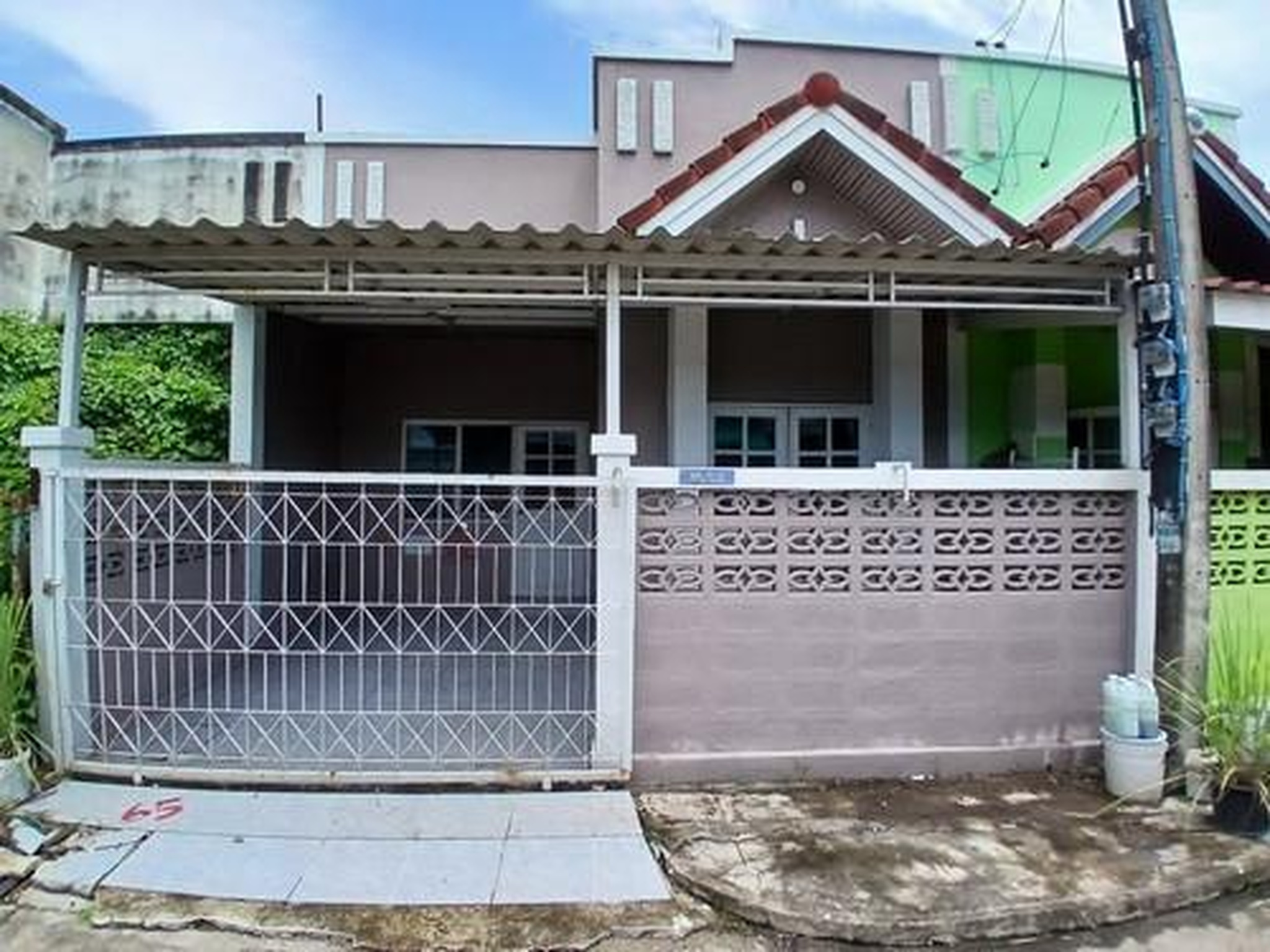 ทรัพย์สถาบันโดย GHB ทาวน์เฮาส์ ธัญบุรี ปทุมธานี