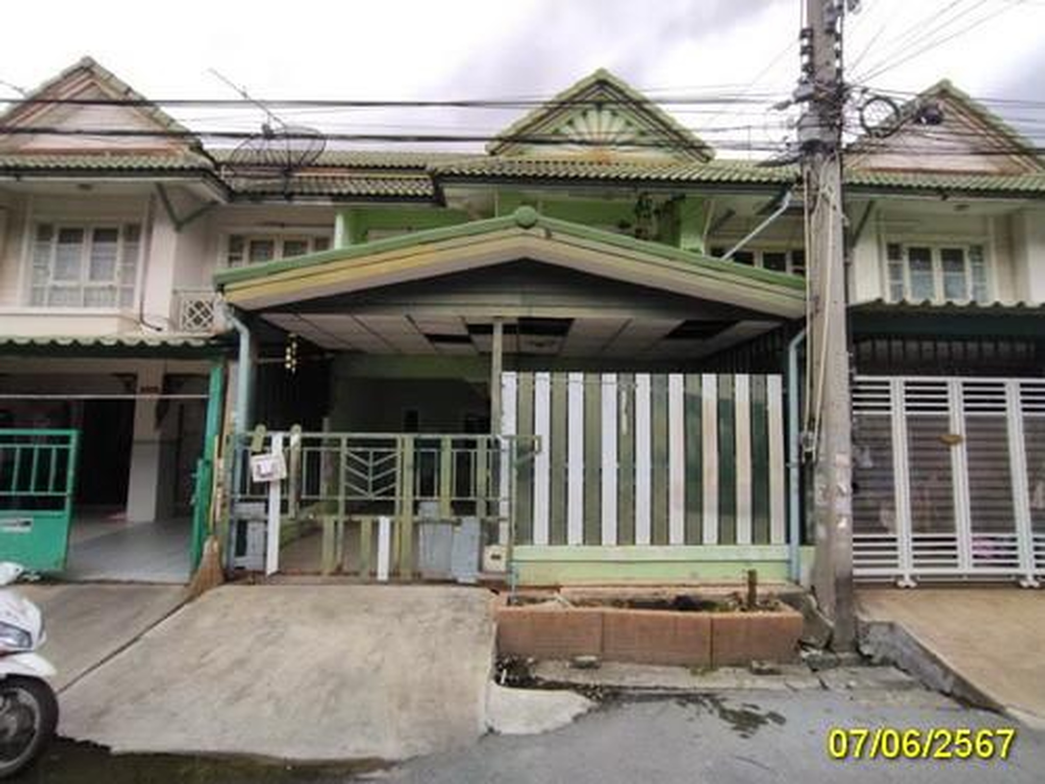 ทรัพย์สถาบันโดย GHB ทาวน์เฮาส์ บ้านพฤกษา 12 รังสิต-คลองสาม (Baan Pruksa 12 Rangsit-Klong 3)