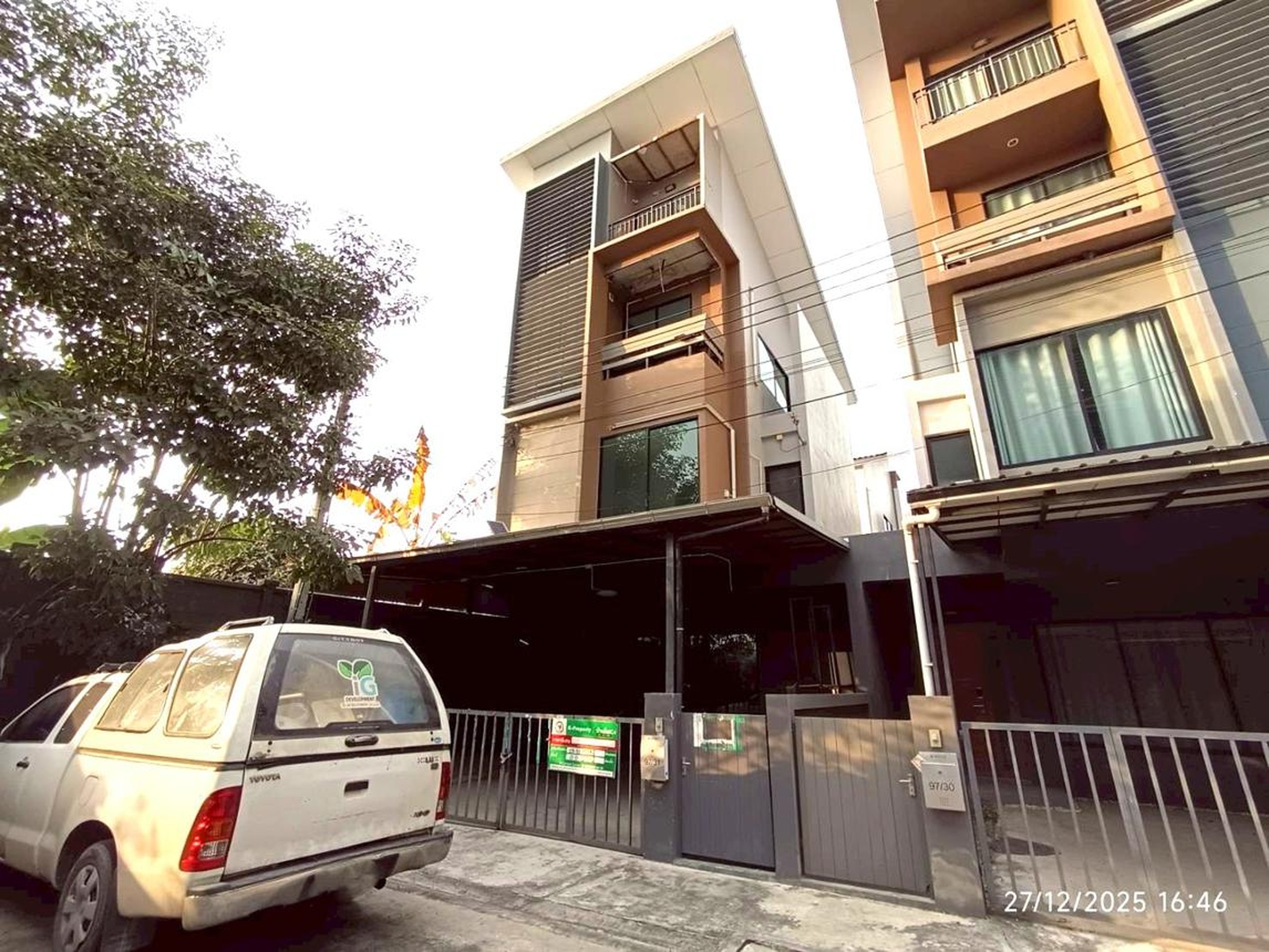 ทรัพย์สถาบันโดย KASIKORNBANK ทาวน์เฮาส์ ถนนราชพฤกษ์
