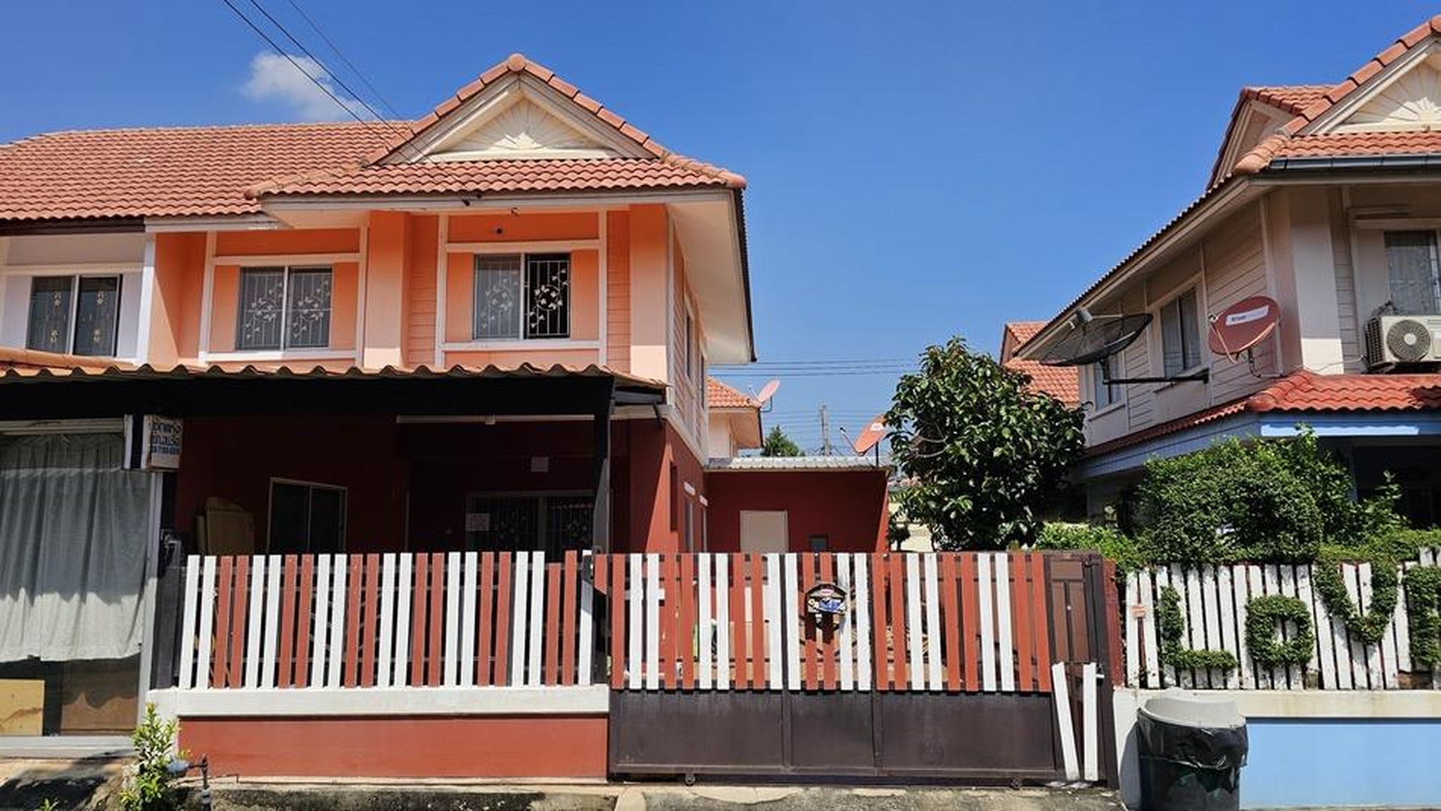 ทรัพย์สถาบันโดย GHB บ้านแฝด คลองหลวง ปทุมธานี