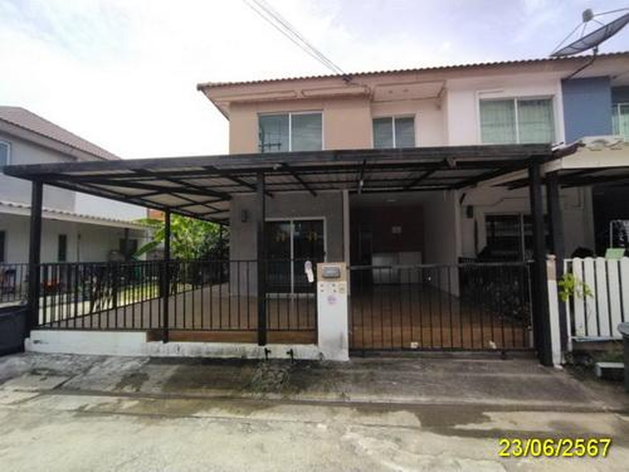 ทรัพย์สถาบันโดย GHB ทาวน์เฮาส์ คลองหลวง ปทุมธานี