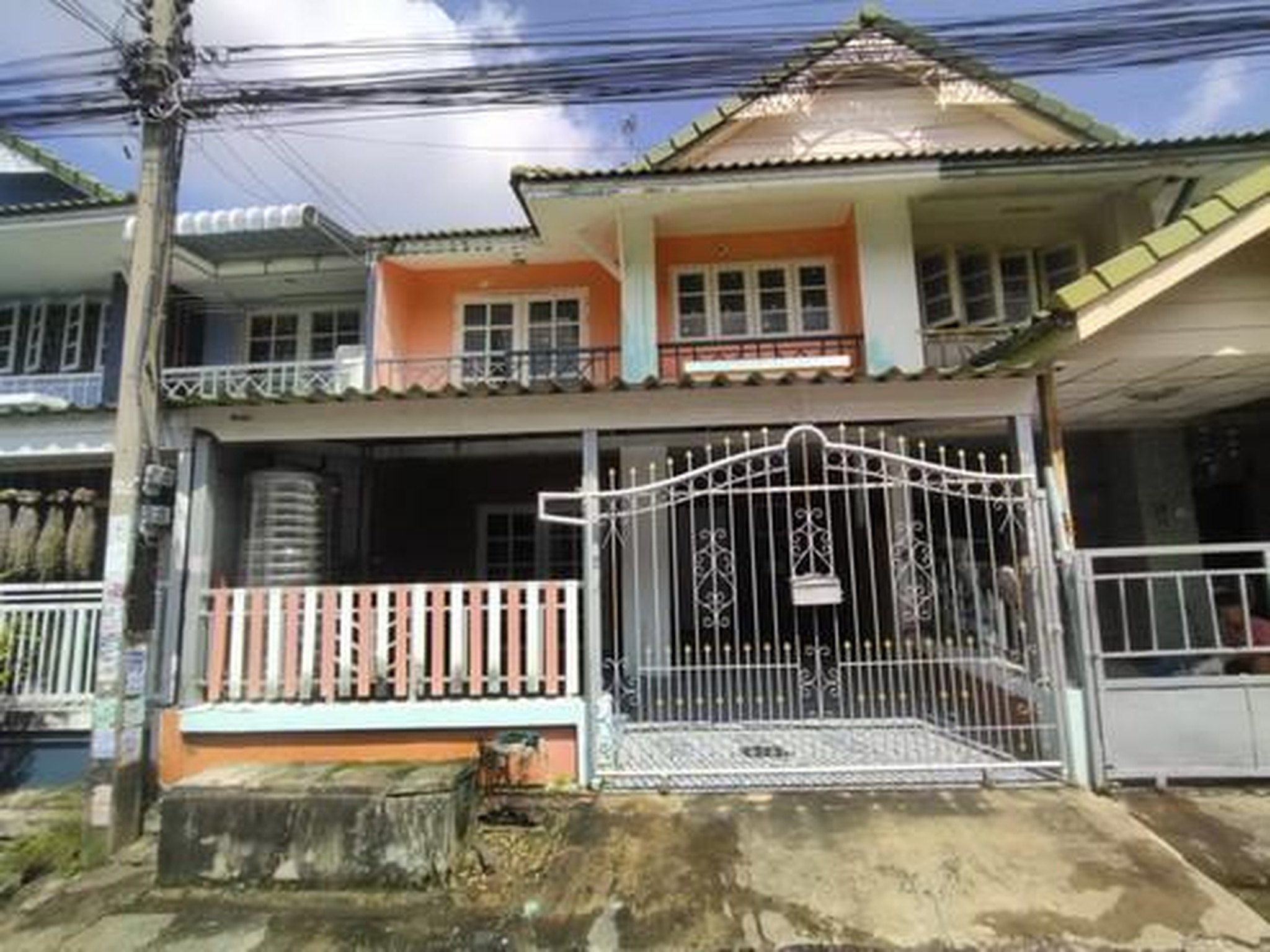 ทรัพย์สถาบันโดย GHB ทาวน์เฮาส์ บ้านพฤกษา 12 รังสิต-คลองสาม (Baan Pruksa 12 Rangsit-Klong 3)