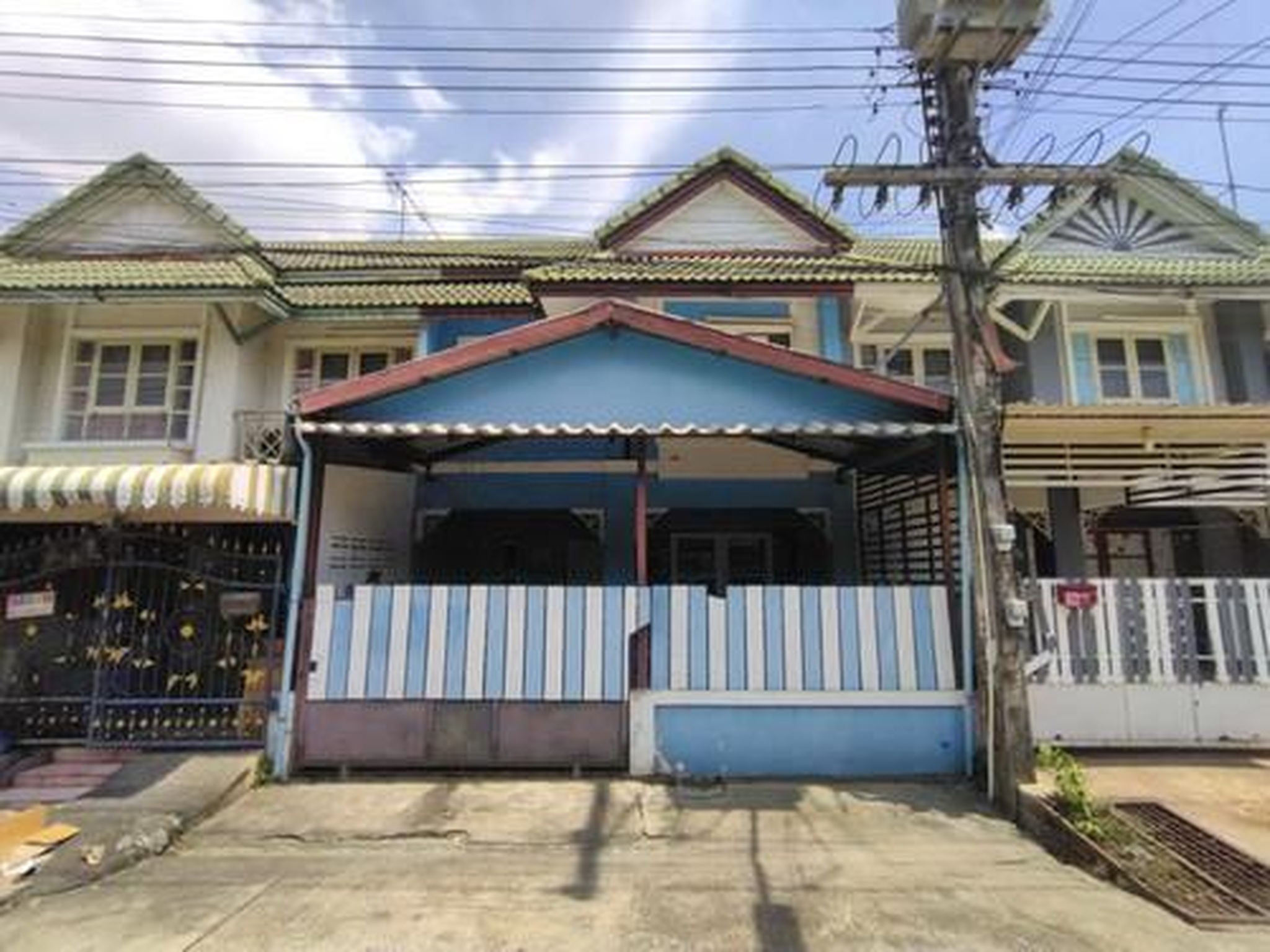 ทรัพย์สถาบันโดย GHB ทาวน์เฮาส์ บ้านพฤกษา 12 รังสิต-คลองสาม (Baan Pruksa 12 Rangsit-Klong 3)