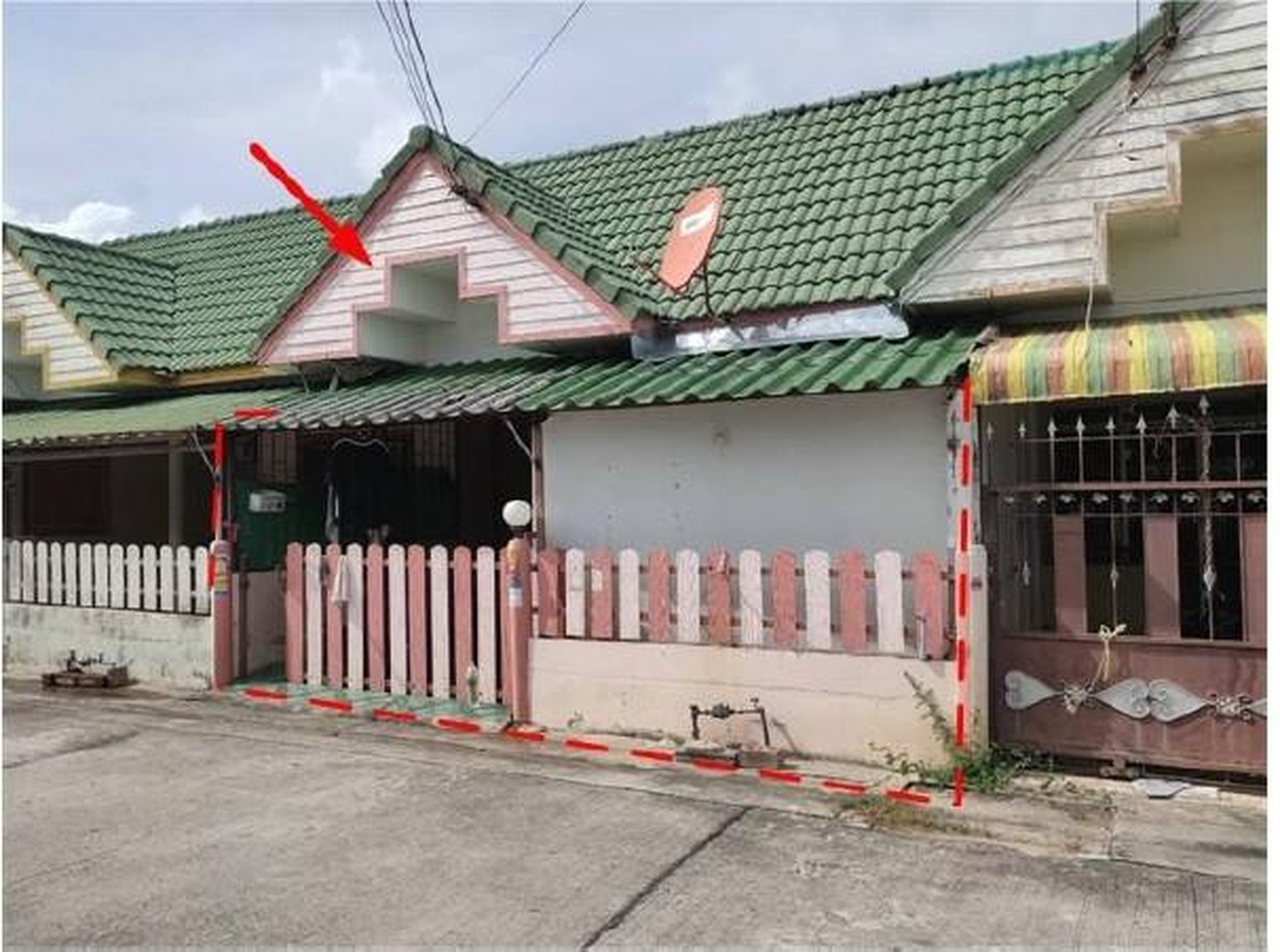 ทรัพย์สถาบันโดย GHB ทาวน์เฮาส์ เมืองระยอง ระยอง