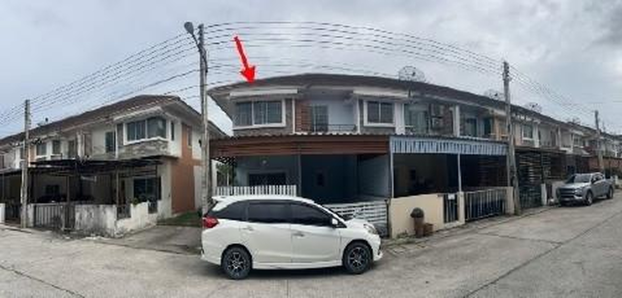 ทรัพย์สถาบันโดย GHB ทาวน์เฮาส์ เอสซีโฮม (SC Home Eastern-Pluak Daeng)