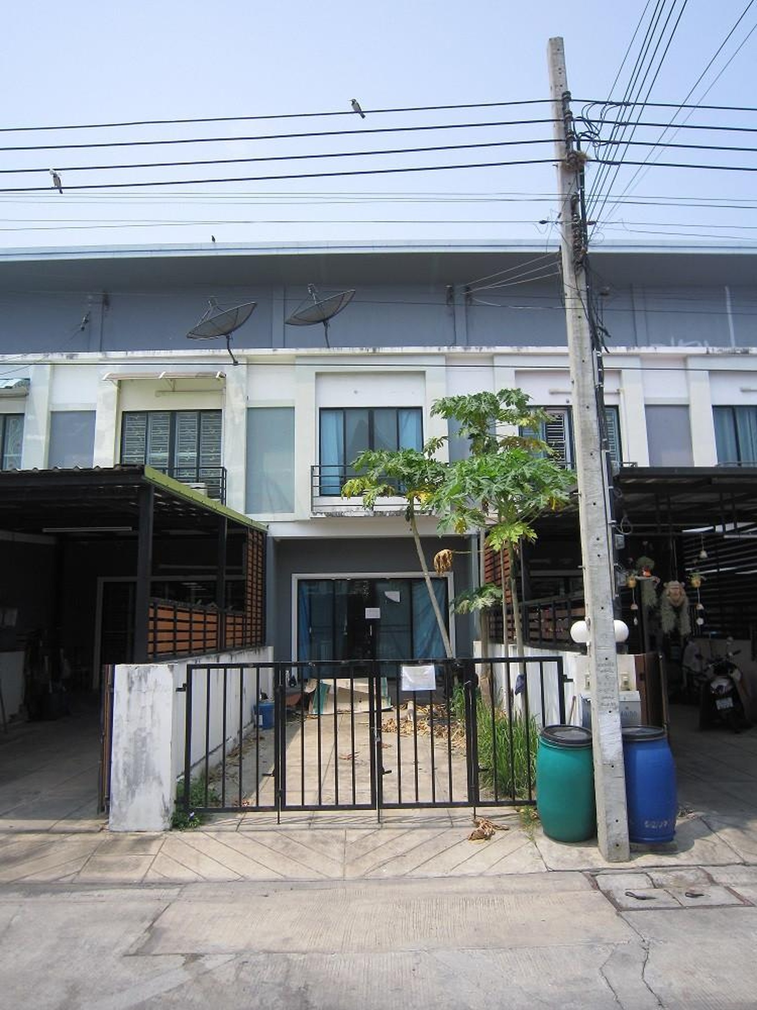 ทรัพย์สถาบันโดย GHB ทาวน์เฮาส์ บางพลี สมุทรปราการ
