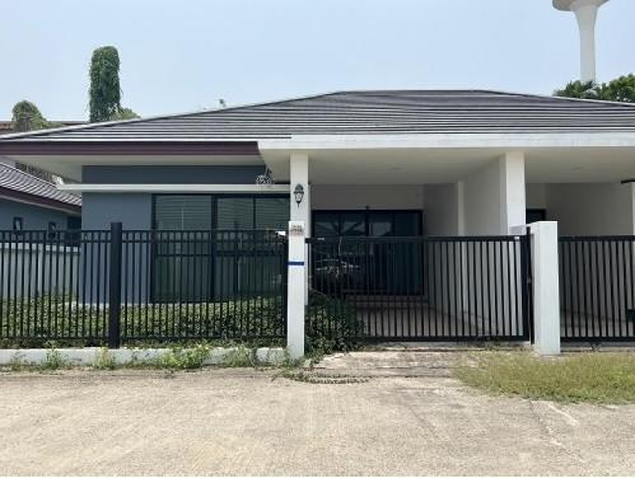 ทรัพย์สถาบันโดย GHB บ้านแฝด นิคมพัฒนา ระยอง