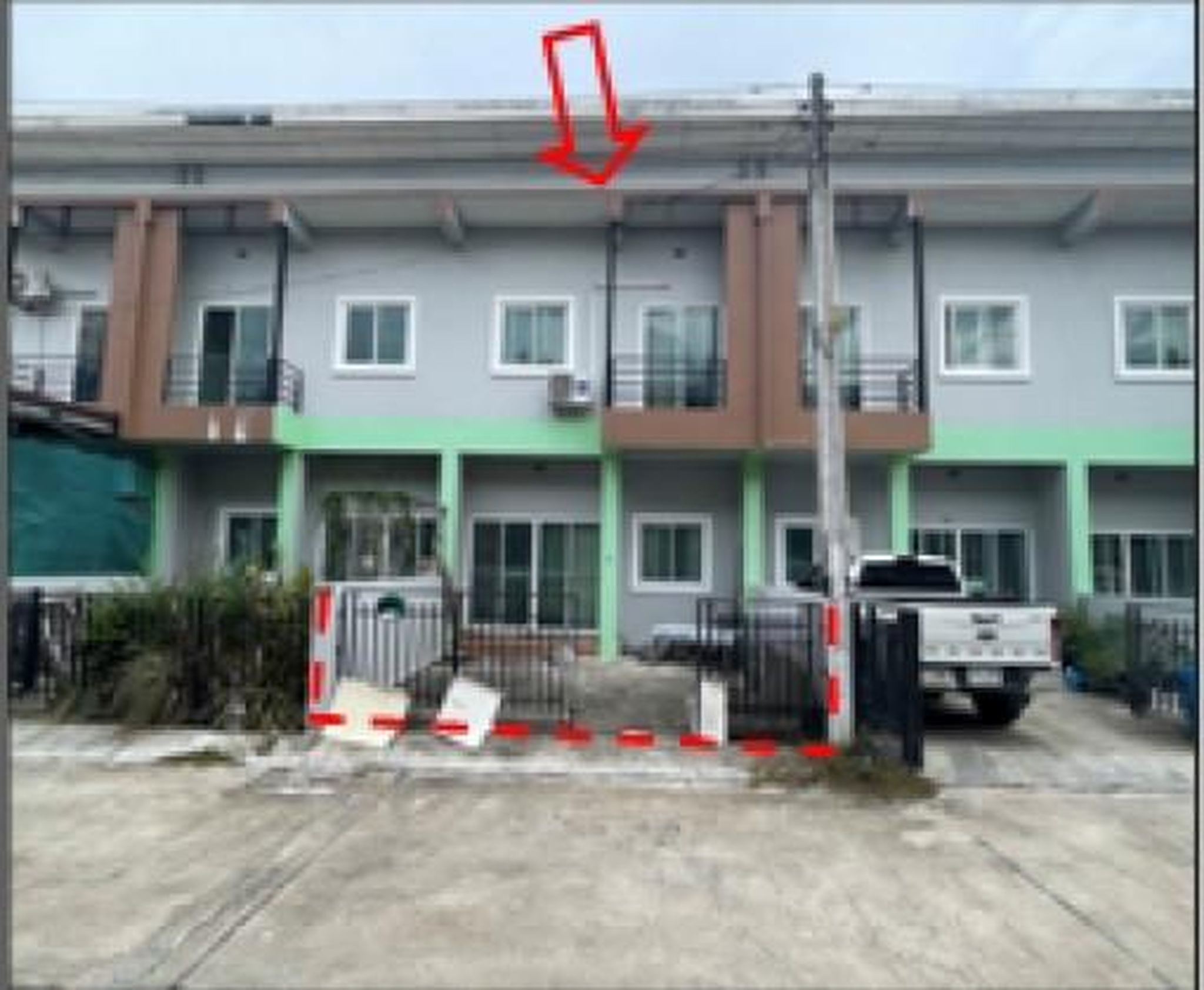 ทรัพย์สถาบันโดย GHB ทาวน์เฮาส์ จักรวาลแลนด์แอนด์เฮ้าส์ (Jakkaval Land and House)