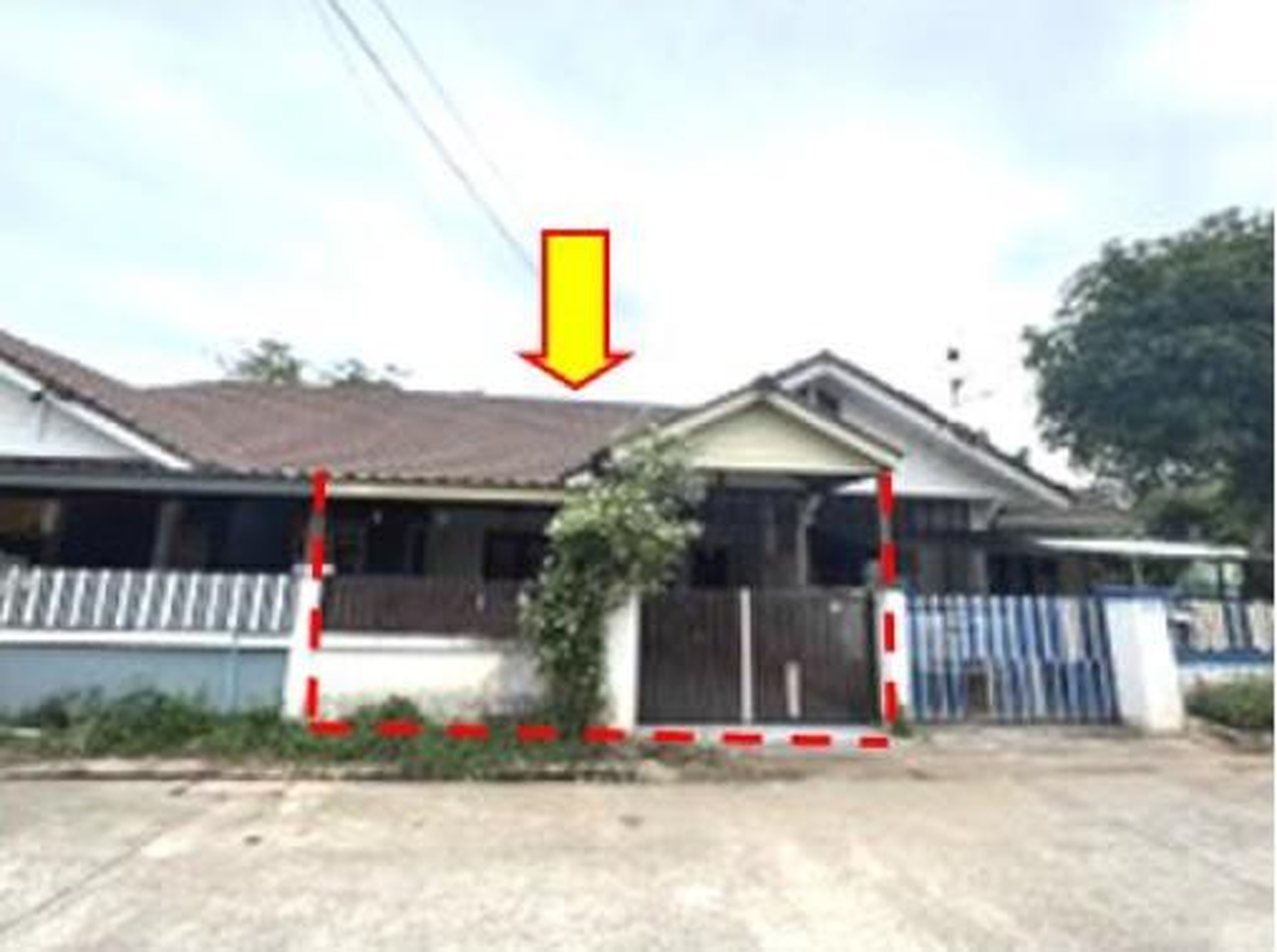 ทรัพย์สถาบันโดย GHB ทาวน์เฮาส์ นิคมพัฒนา ระยอง
