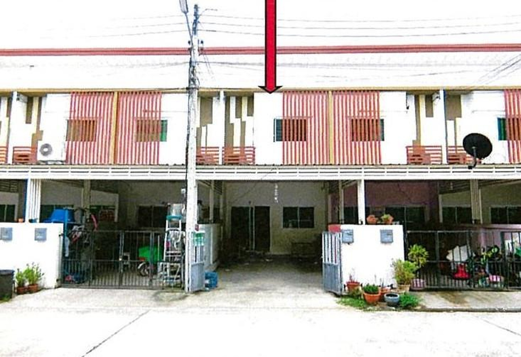 ทรัพย์สถาบันโดย GHB ทาวน์เฮาส์ หนองแค สระบุรี
