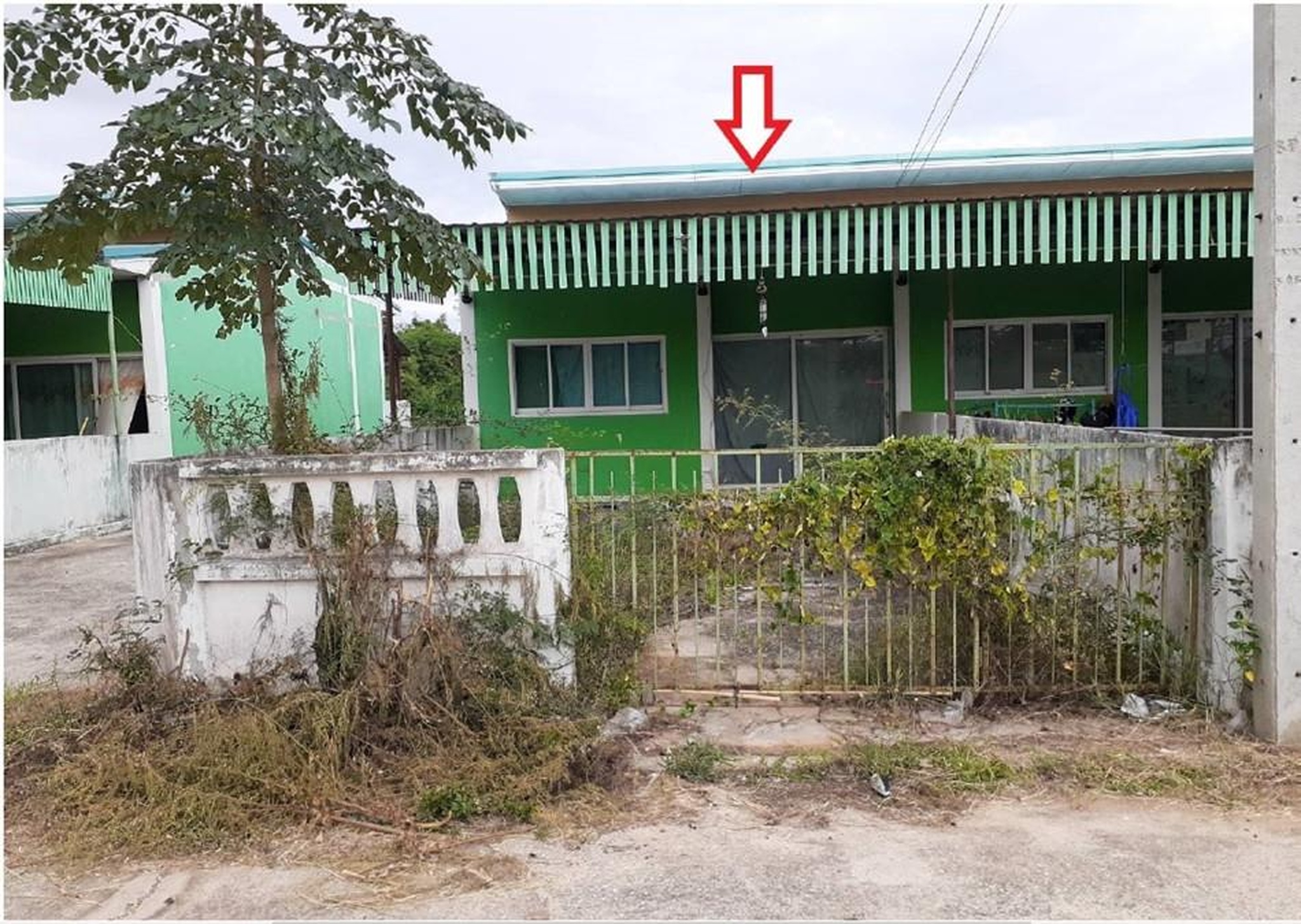 ทรัพย์สถาบันโดย GHB ทาวน์เฮาส์ พรทิพย์วิลเลจ