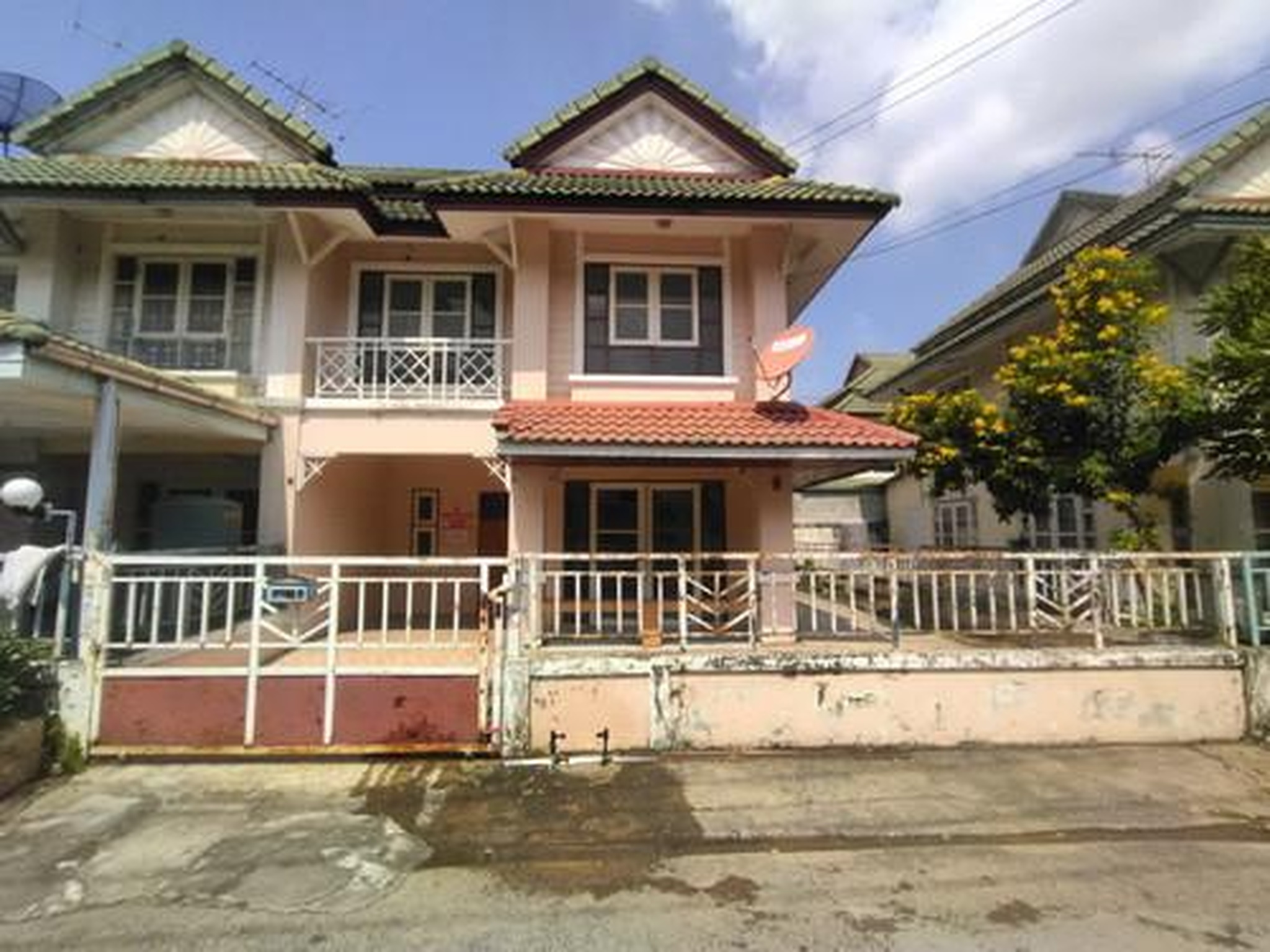 ทรัพย์สถาบันโดย GHB ทาวน์เฮาส์ บ้านพฤกษา 12 รังสิต-คลองสาม (Baan Pruksa 12 Rangsit-Klong 3)