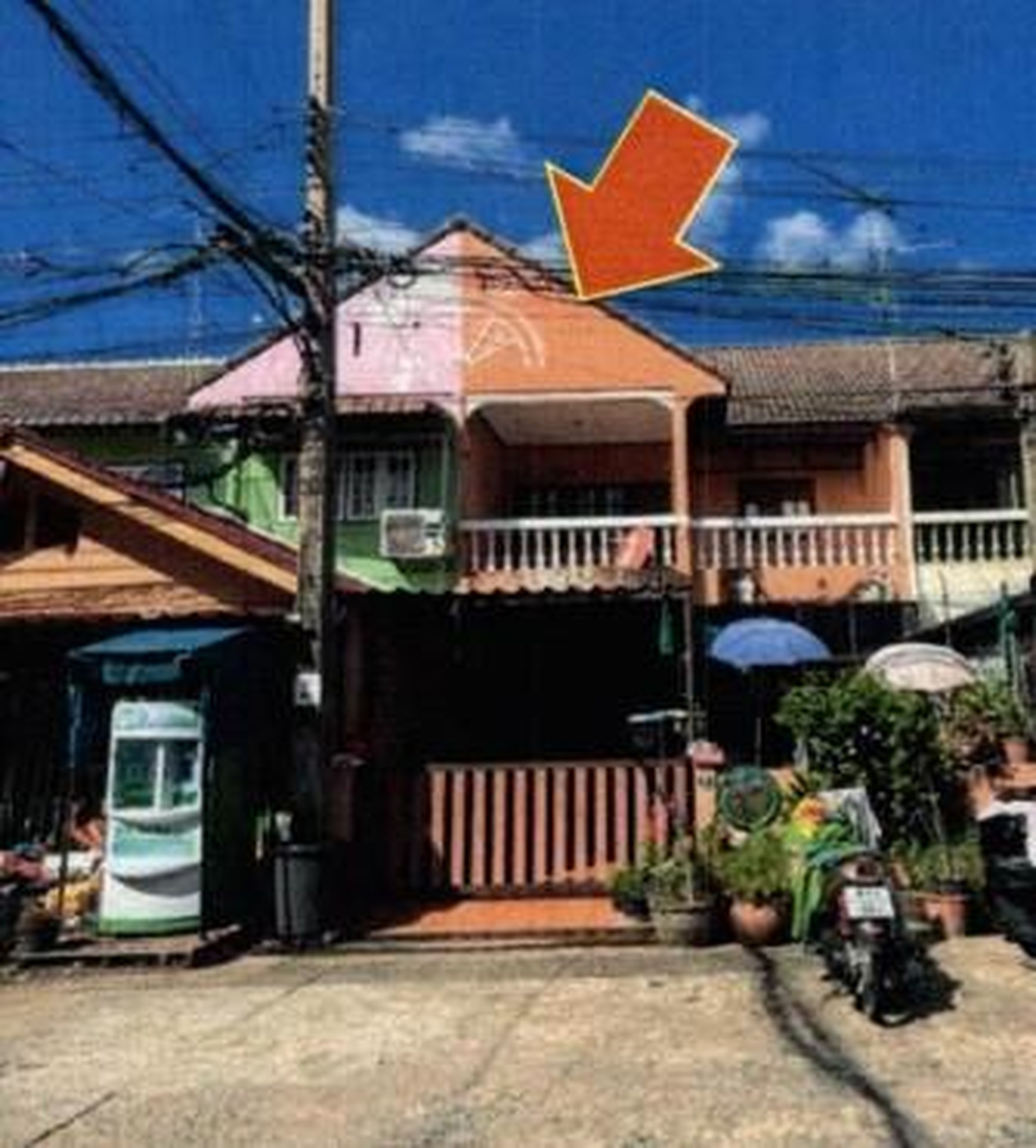 ทรัพย์สถาบันโดย GHB ทาวน์เฮาส์ บางเขน กรุงเทพมหานคร