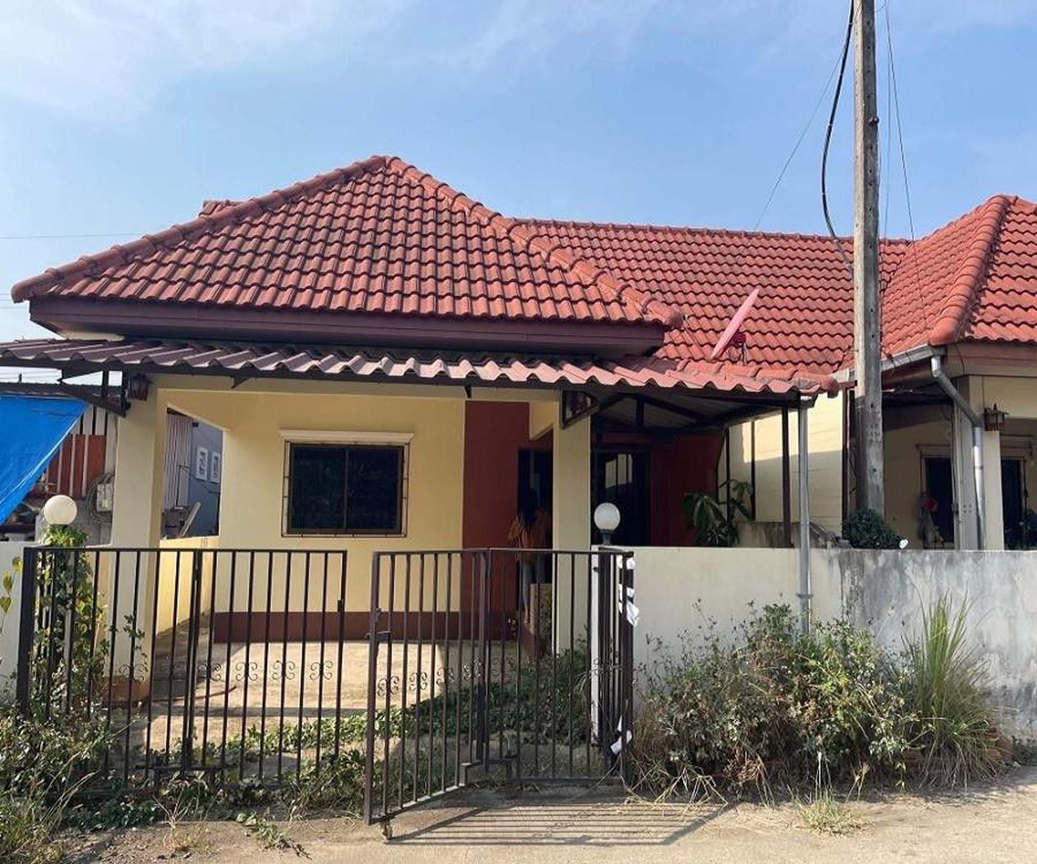 ทรัพย์สถาบันโดย GHB บ้านแฝด เมืองลำพูน ลำพูน