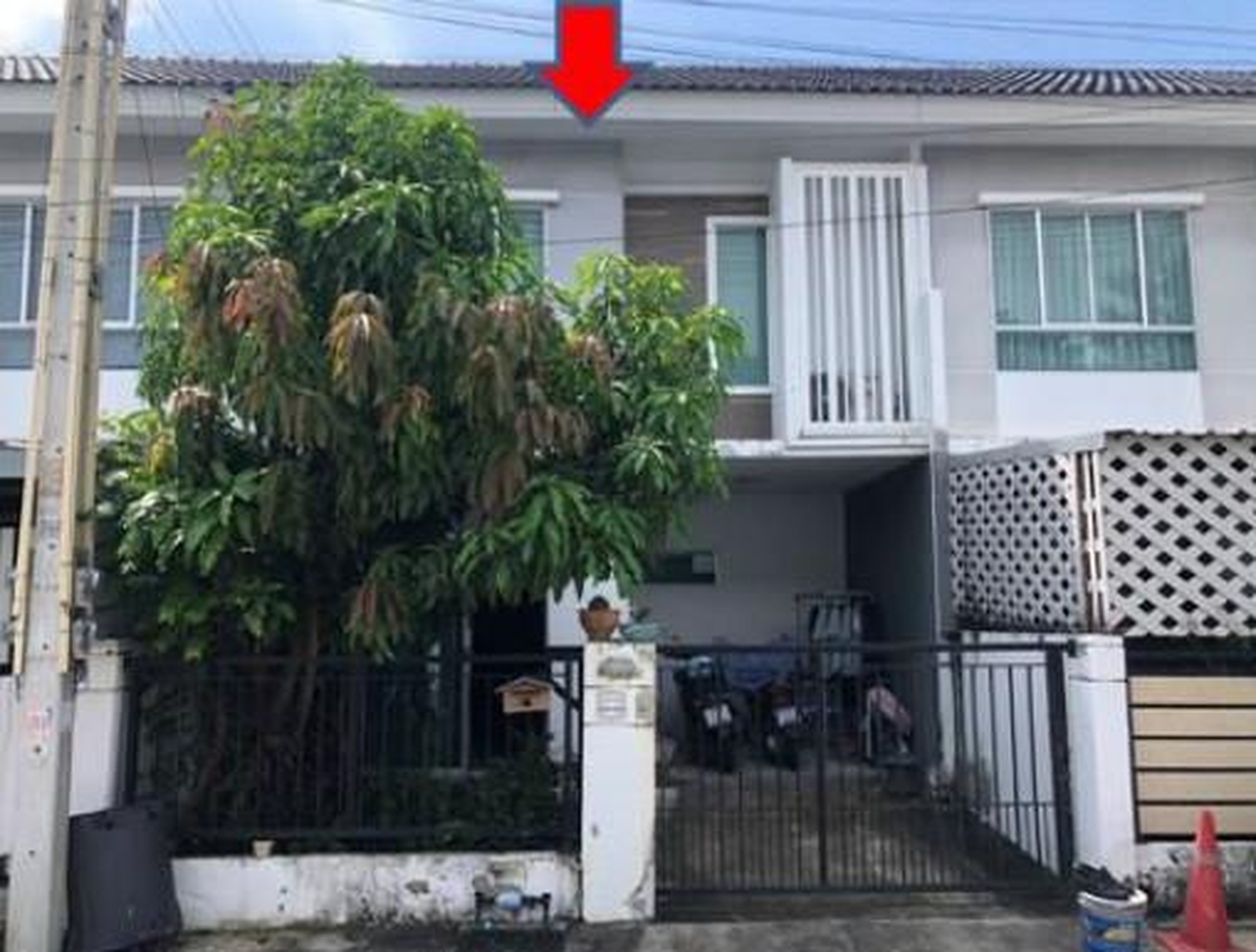 ทรัพย์สถาบันโดย GHB ทาวน์เฮาส์ พฤกษาวิลล์ 74 (Pruksa Ville 74 Bang Phra-Sriracha)