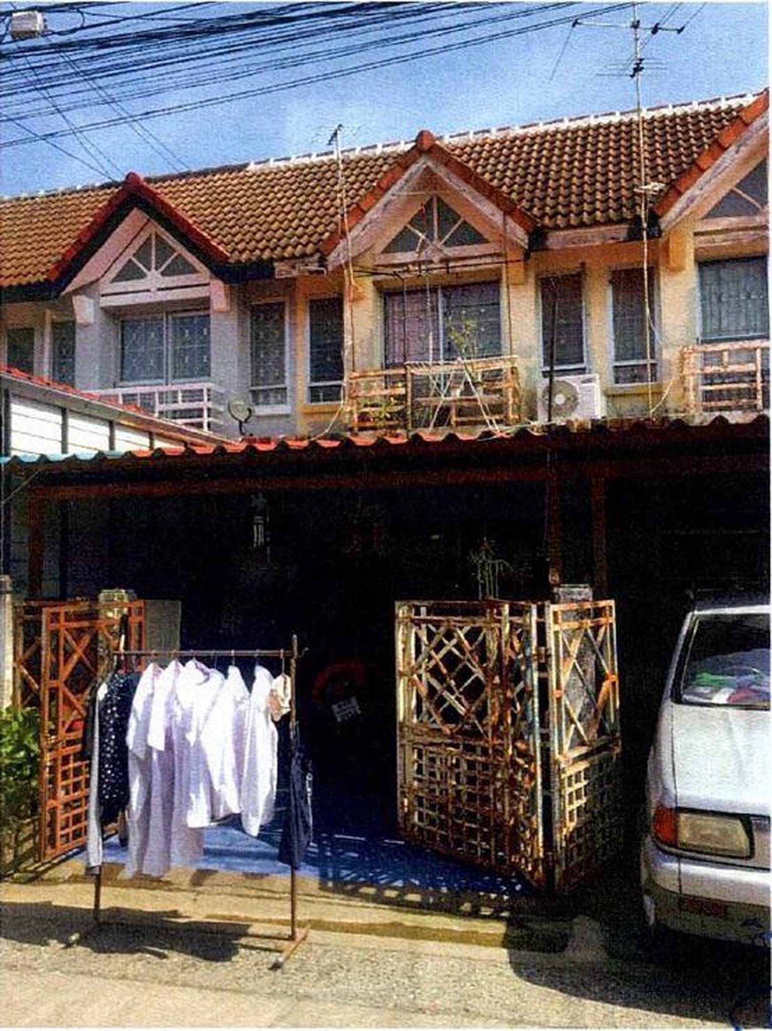 ทรัพย์สถาบันโดย GHB ทาวน์เฮาส์ ลาดกระบัง กรุงเทพมหานคร