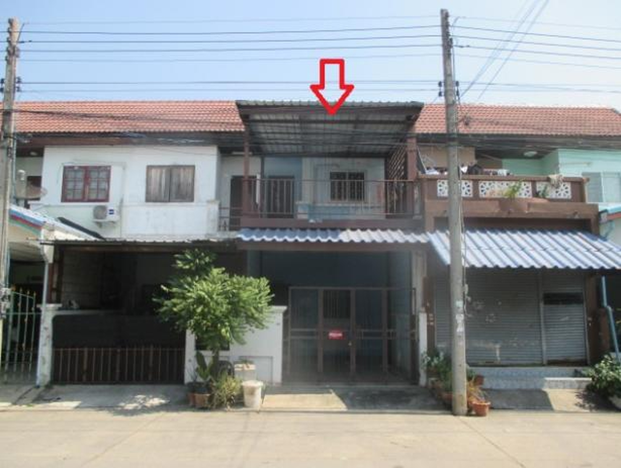 ทรัพย์สถาบันโดย GHB ทาวน์เฮาส์ ฉัตรไพลิน ลาดหลุมแก้ว (Chatrapailin Latlumkaew)