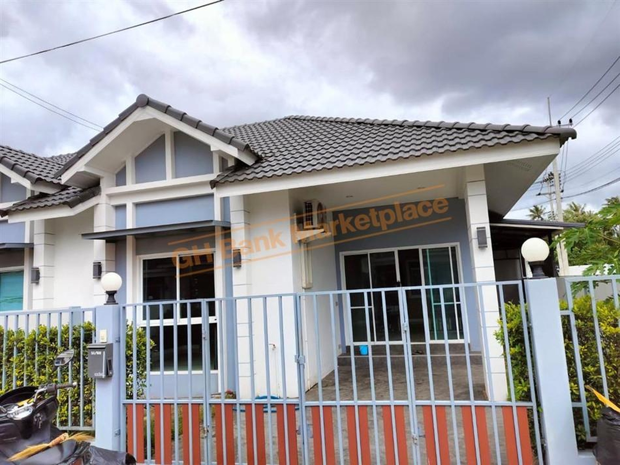 ทรัพย์สถาบันโดย GHB บ้านแฝด เมืองชุมพร ชุมพร