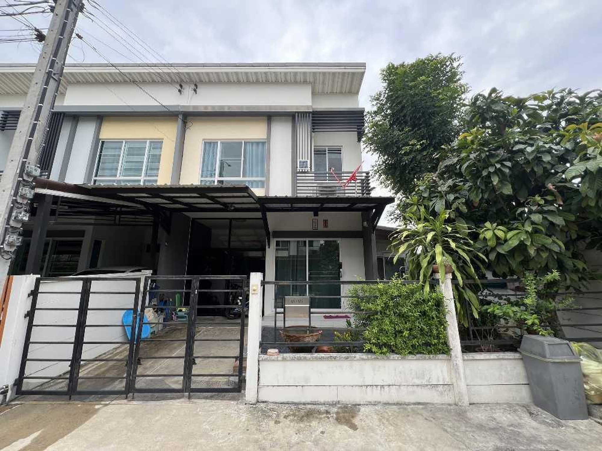 ทรัพย์สถาบันโดย GHB ทาวน์เฮาส์ พลีโน่ ปิ่นเกล้า-วงแหวน (Pleno Pinklao-Wongwaen)