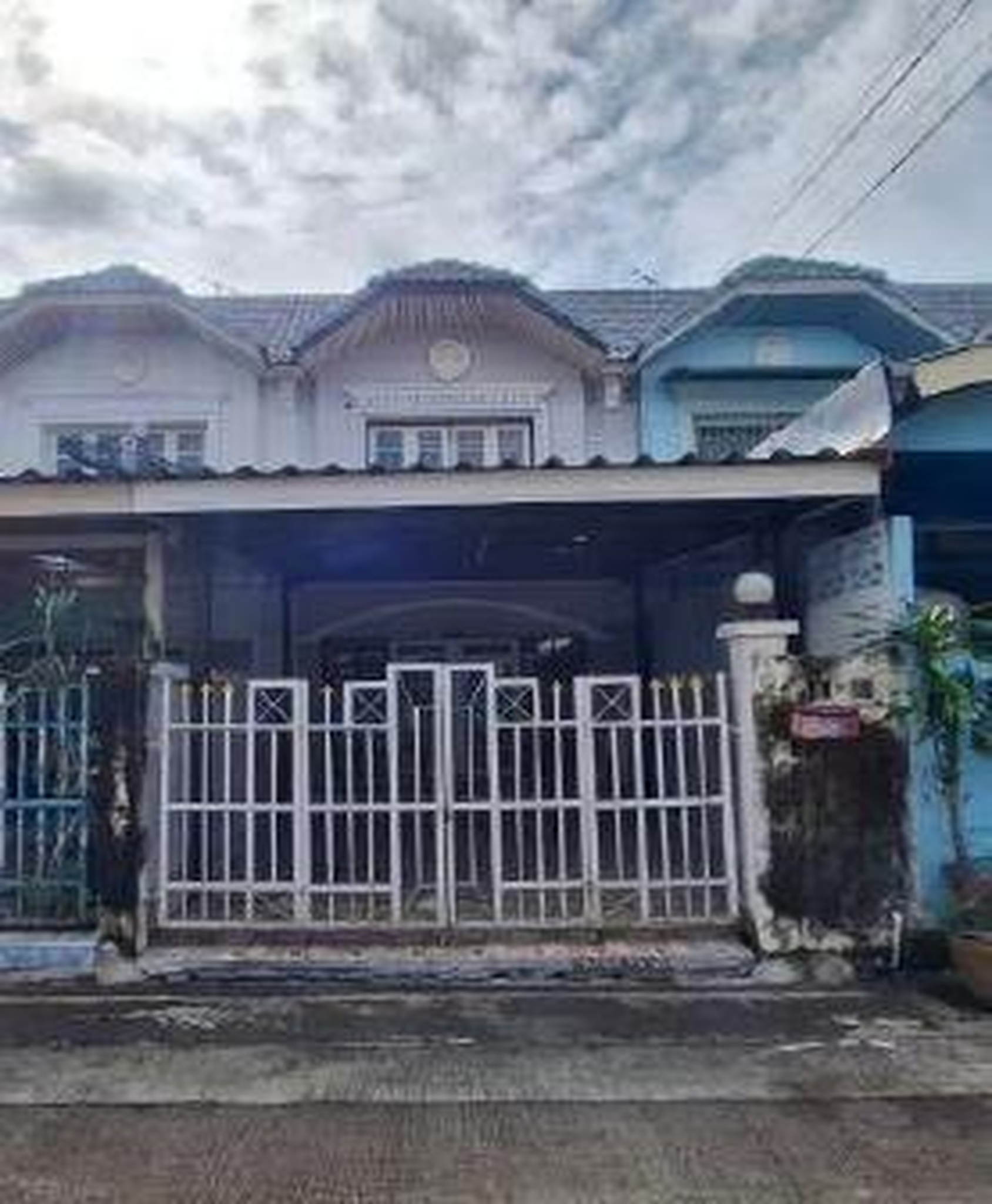 ทรัพย์สถาบันโดย GHB ทาวน์เฮาส์ บางบัวทอง นนทบุรี