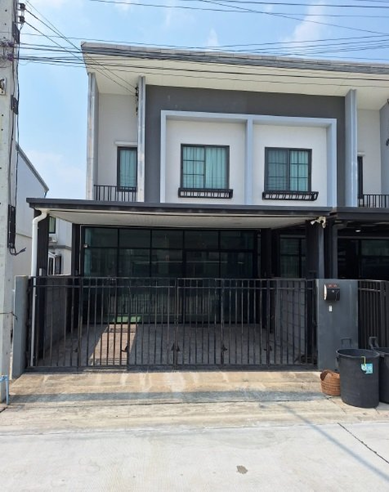 ทรัพย์สถาบันโดย SCB ทาวน์เฮาส์