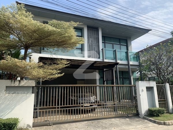 ขายบ้านเศรษฐสิริ ( แจ้งวัฒนะ - ประชาชื่น ) บ้านเลขที่ 79/52 ซอย A10 ที่ดิน 56.2 ตร.ว พื้นที่ใช้สอย 165 ตร.ม 3 ห้องนอน 3 ห้องน้ำ             : เจ้าของขายเอง