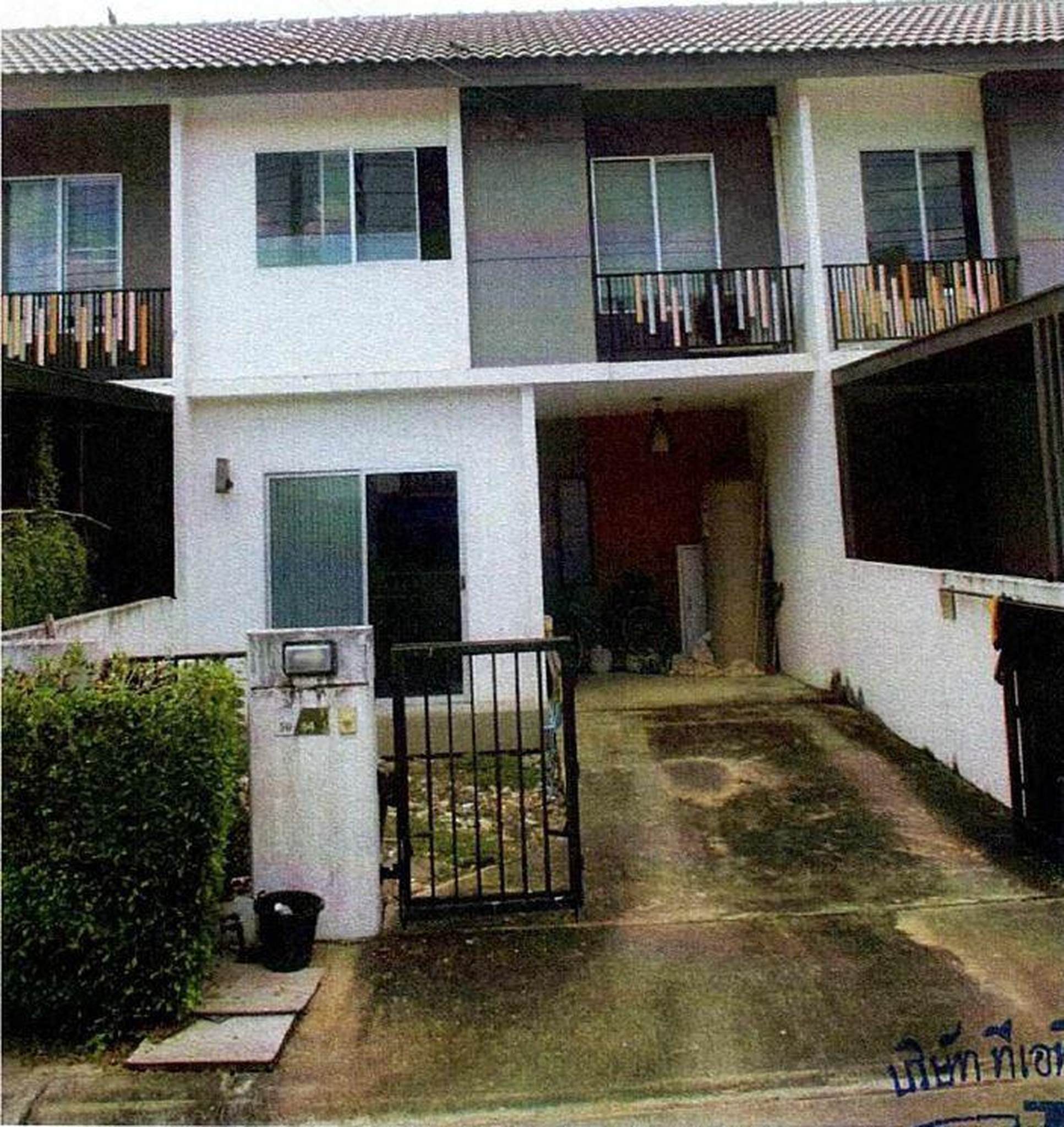 ทรัพย์สถาบันโดย GHB ทาวน์เฮาส์ บ้านพฤกษา 112 สถานีรถไฟฟ้าคลองบางไผ่-บางใหญ่ (Baan Pruksa 112 Klongbangpai Station-Bangyai)