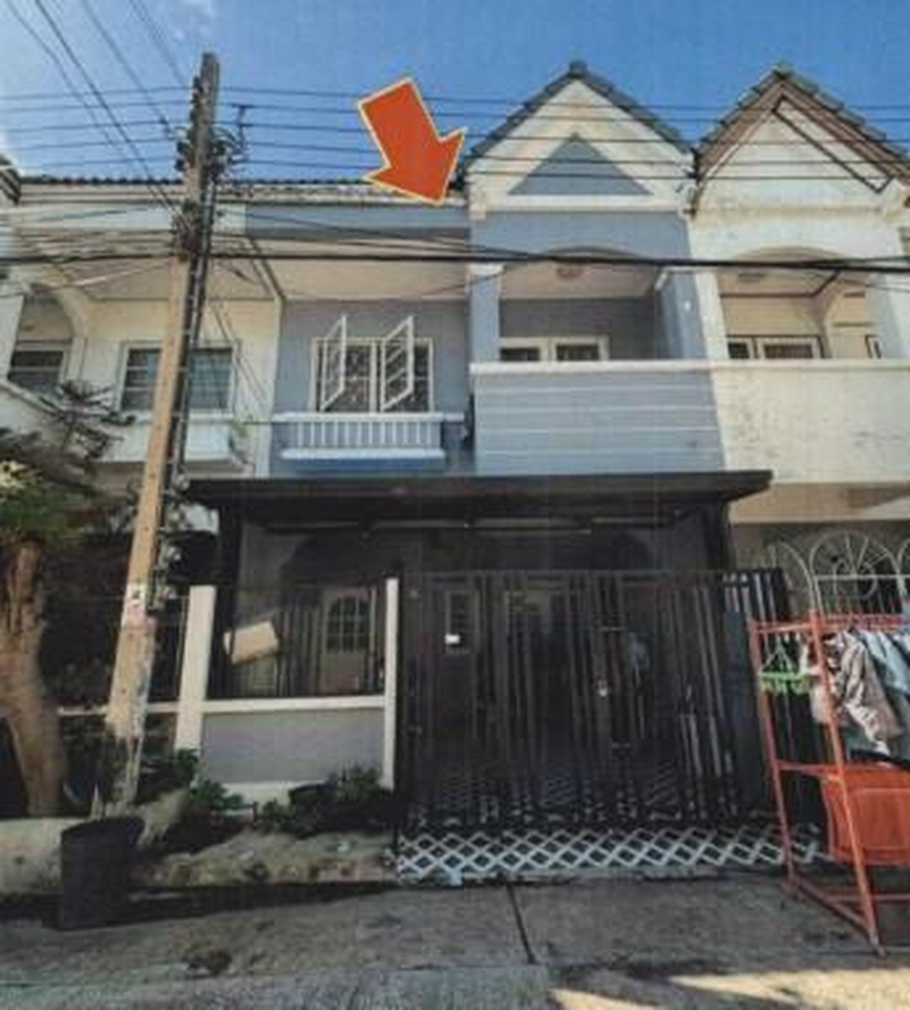 ทรัพย์สถาบันโดย GHB ทาวน์เฮาส์ บัวทองธานี (Buathong Thani)