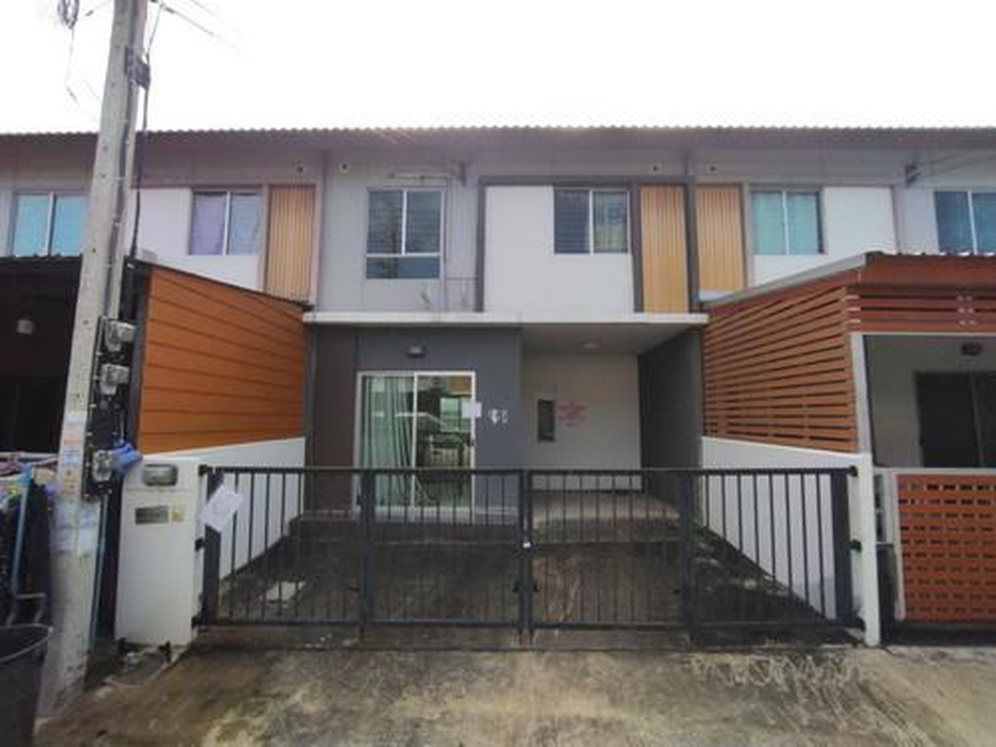 ทรัพย์สถาบันโดย GHB ทาวน์เฮาส์ บ้านพฤกษา 111 รังสิต-บางพูน 2 (Baan Pruksa 111 Rangsit-Bangpoon 2)