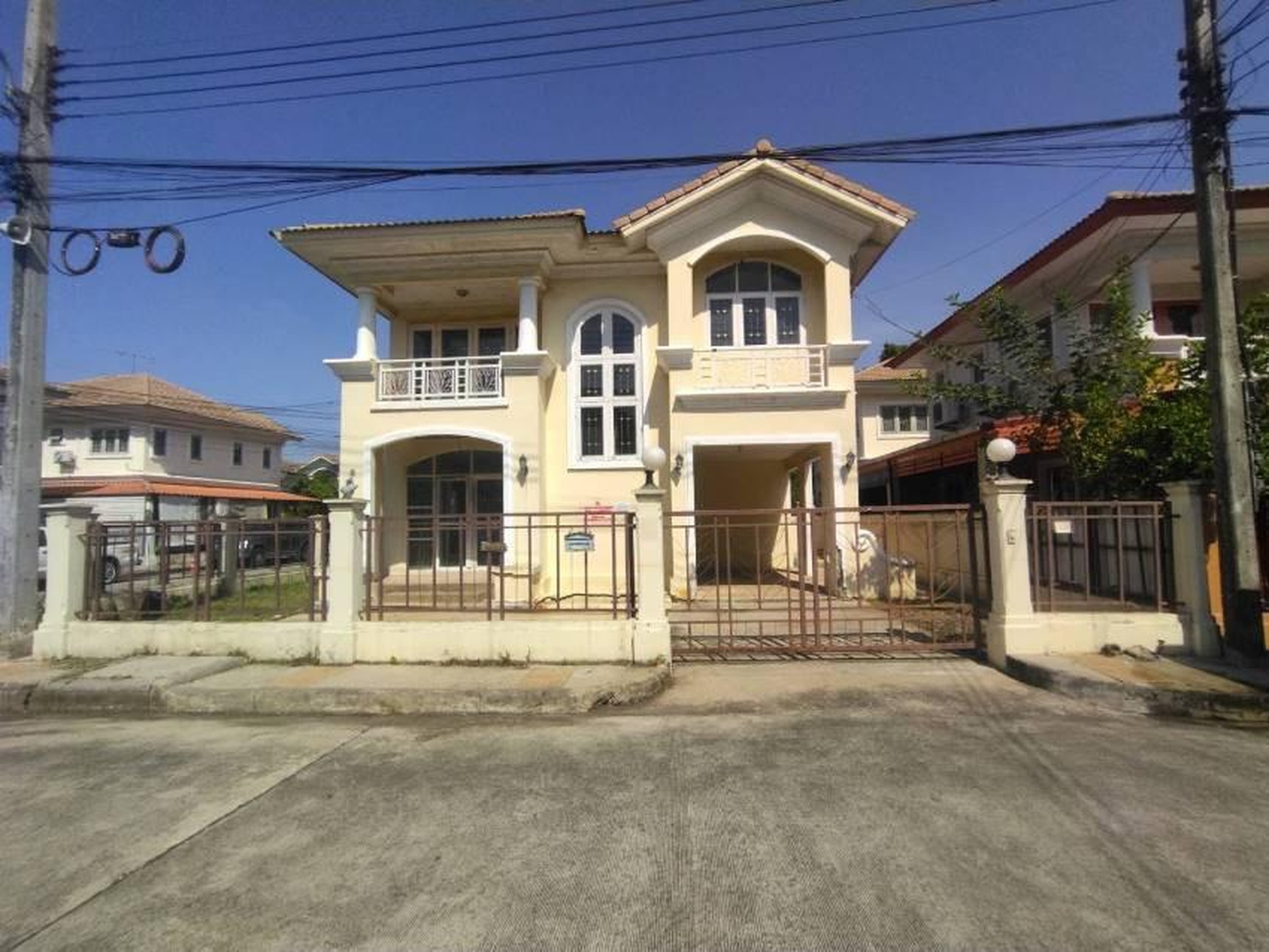 ทรัพย์สถาบันโดย GHB บ้านเดี่ยว ภัสสร 3