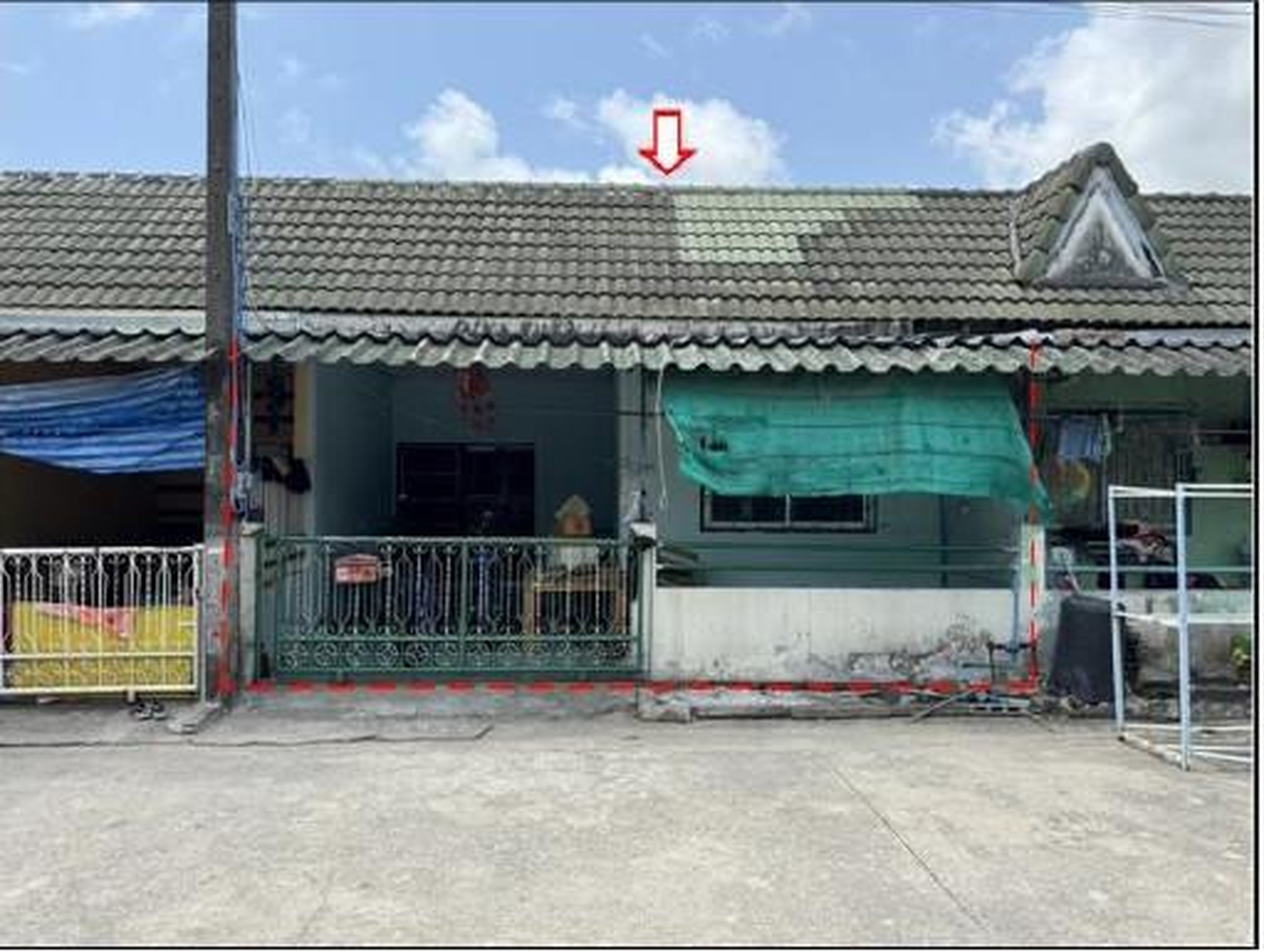 ทรัพย์สถาบันโดย GHB ทาวน์เฮาส์ ม.ชินวัตร