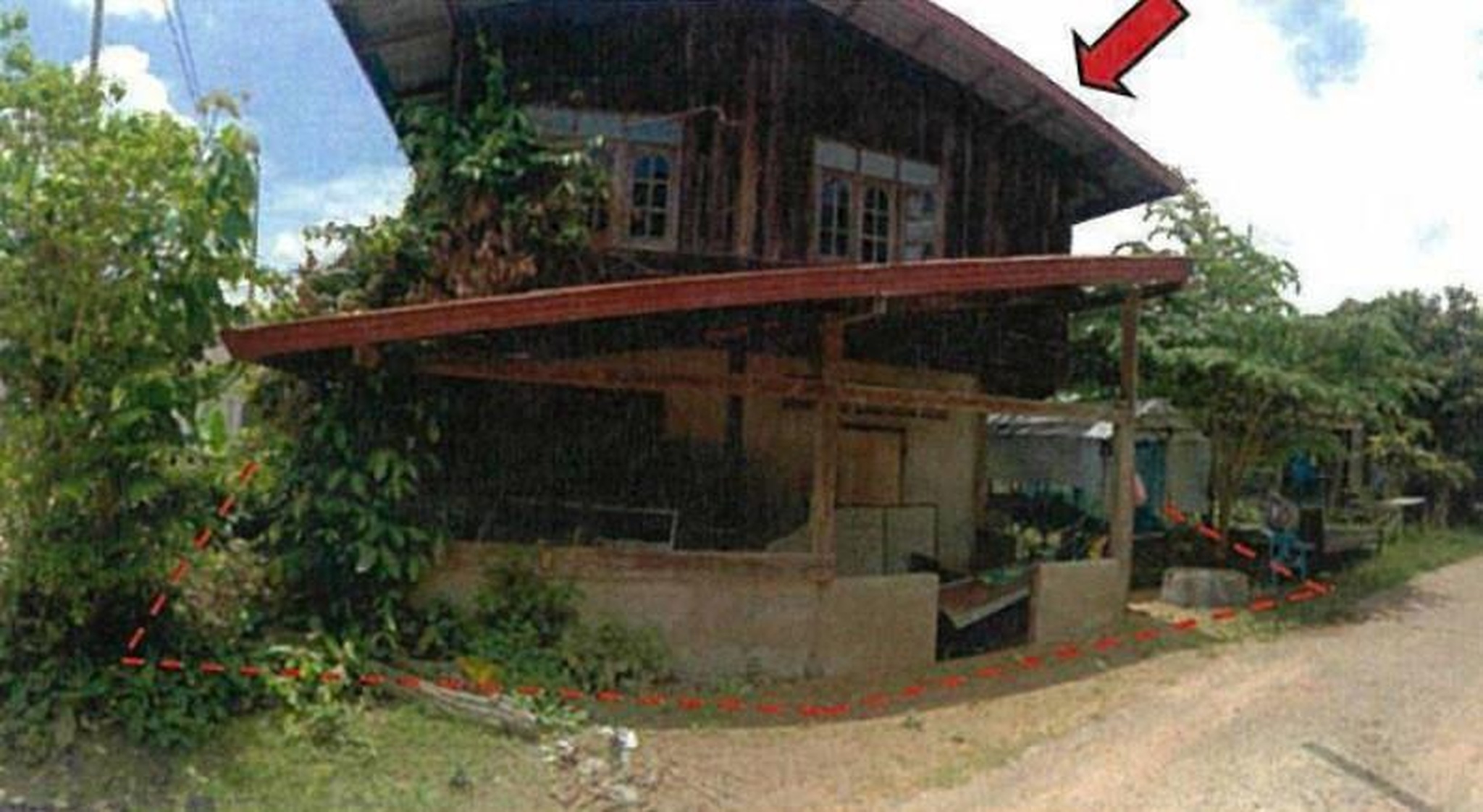 ทรัพย์สถาบันโดย GHB บ้านเดี่ยว แดง