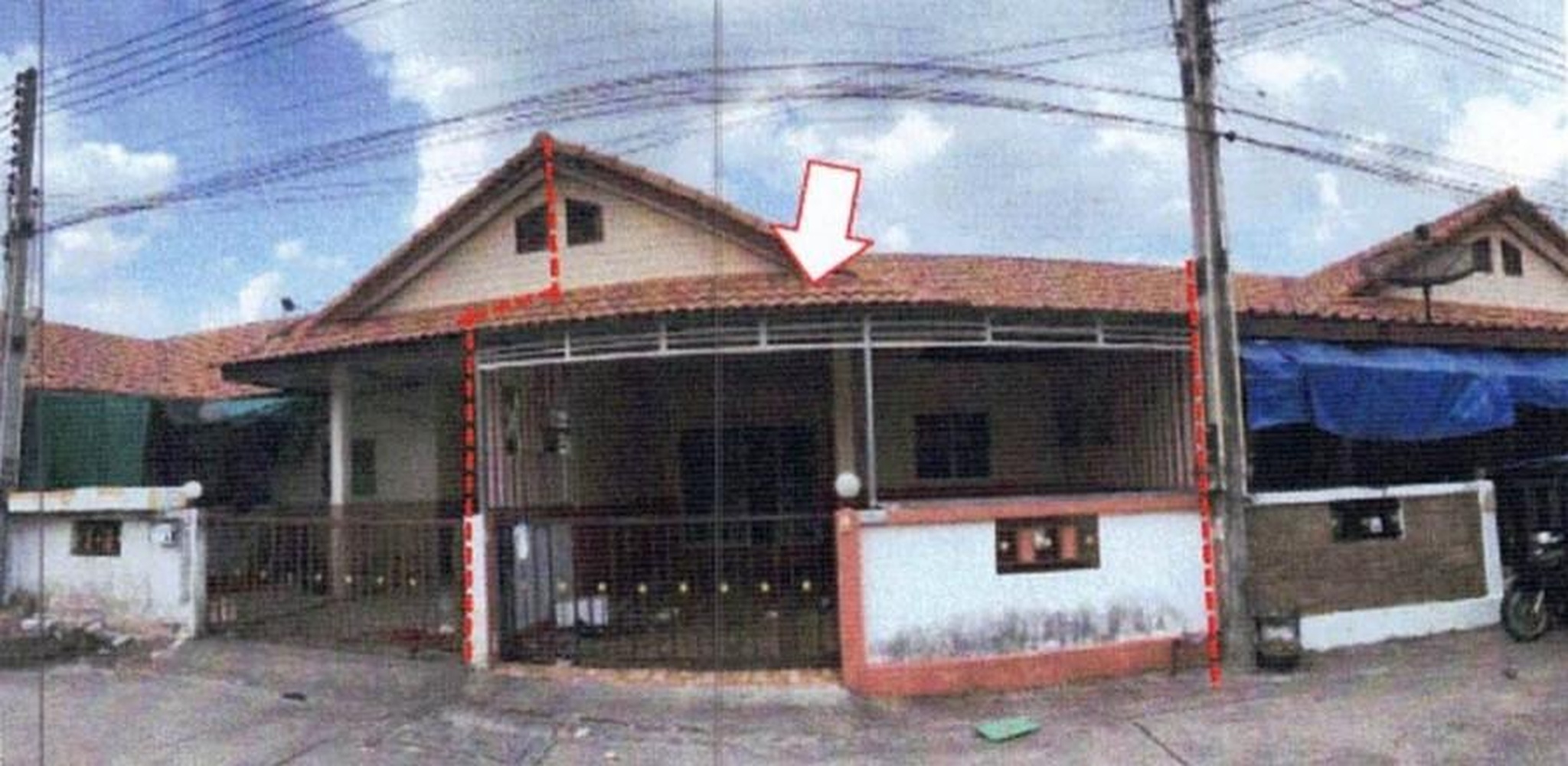 ทรัพย์สถาบันโดย GHB ทาวน์เฮาส์ แผ่นดินทอง ลิฟวิ่งโฮม (Pandintong Living Homes)