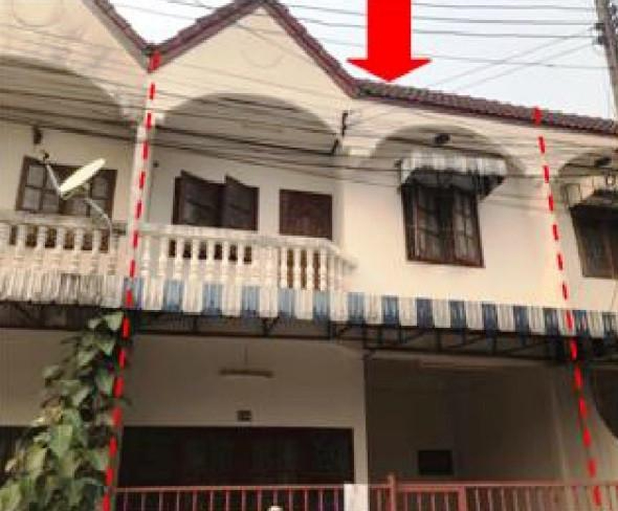 ทรัพย์สถาบันโดย GHB ทาวน์เฮาส์ พลูทรัพย์